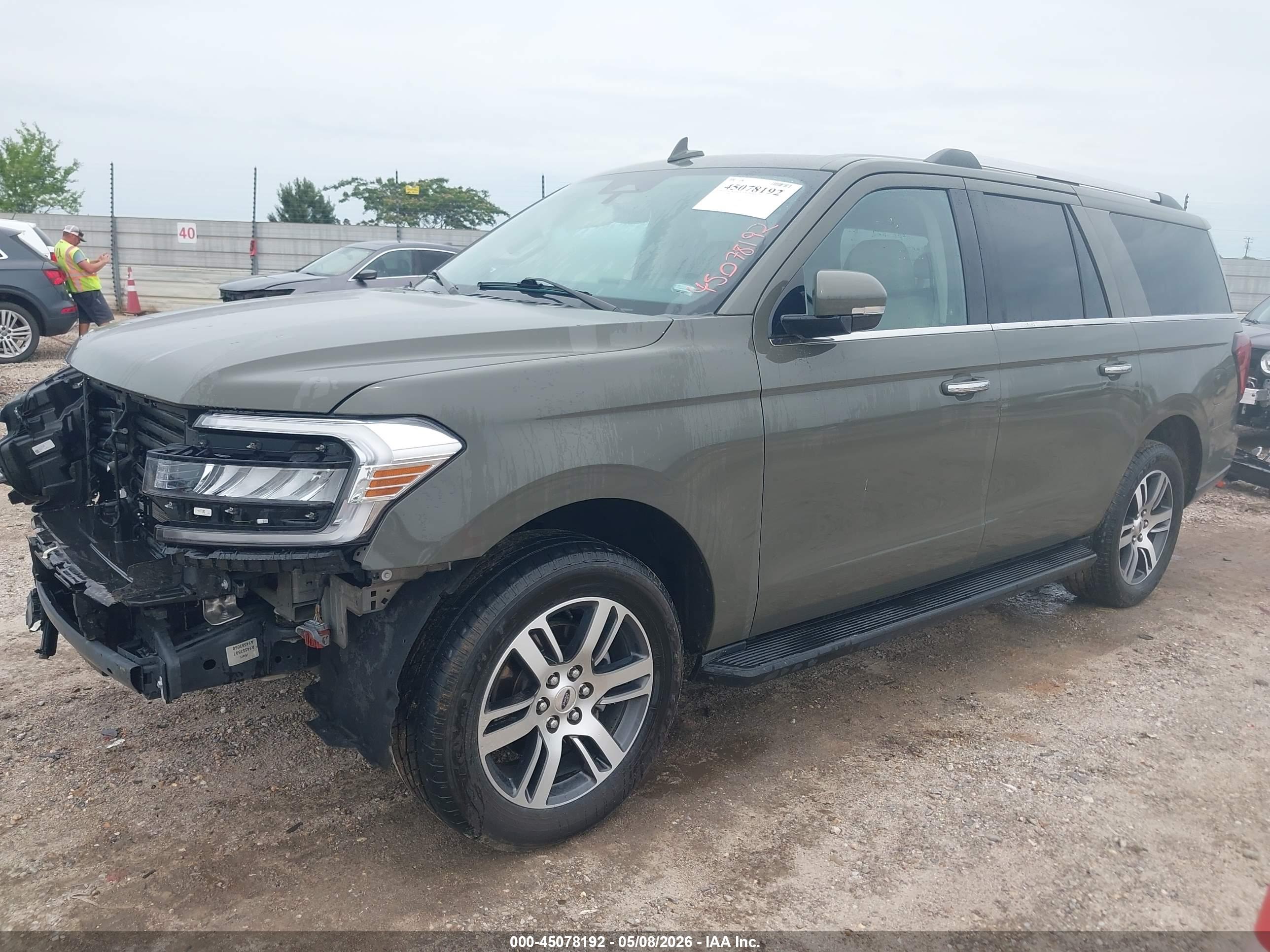 FORD EXPEDITION image 2