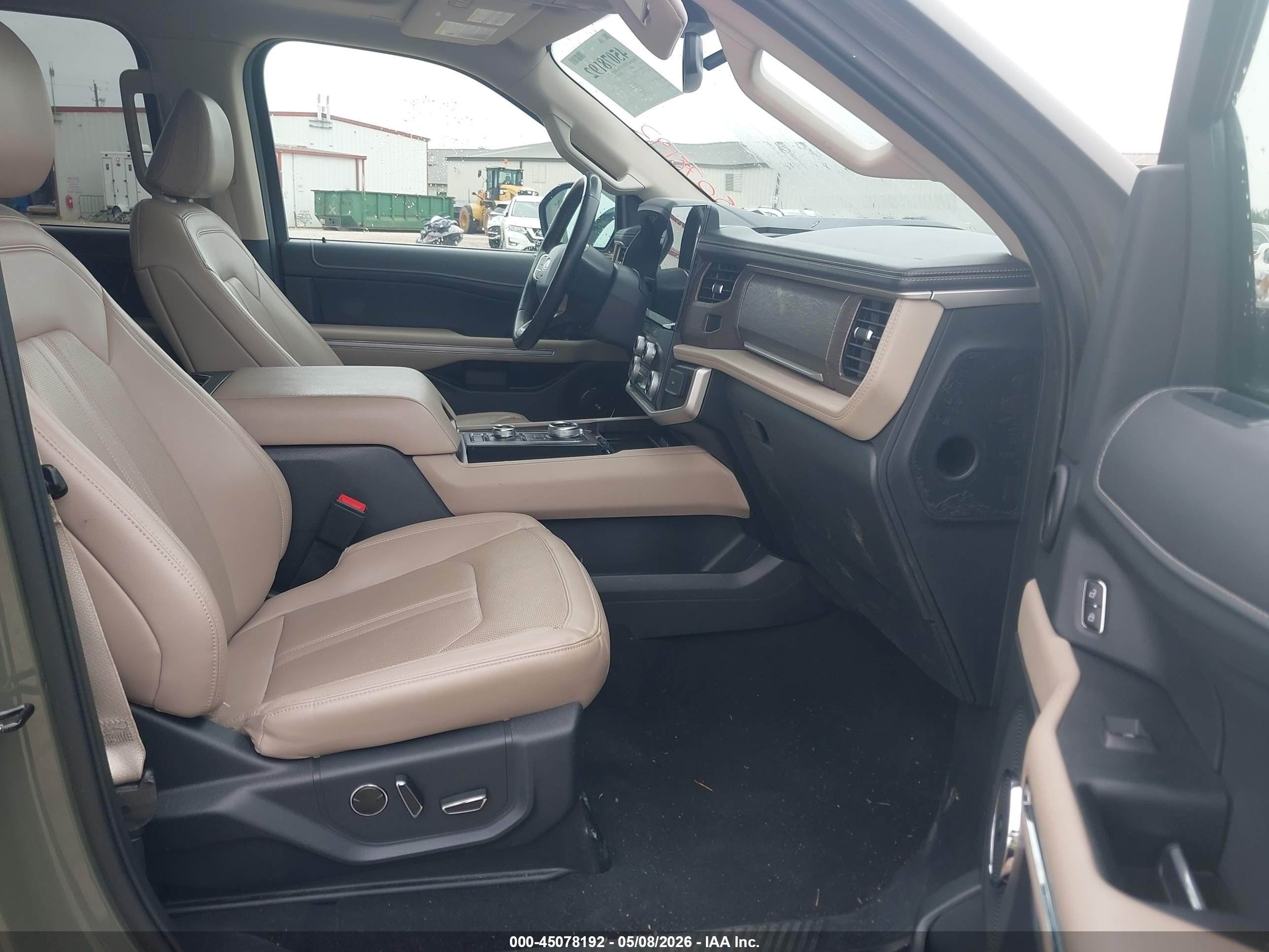 FORD EXPEDITION image 5