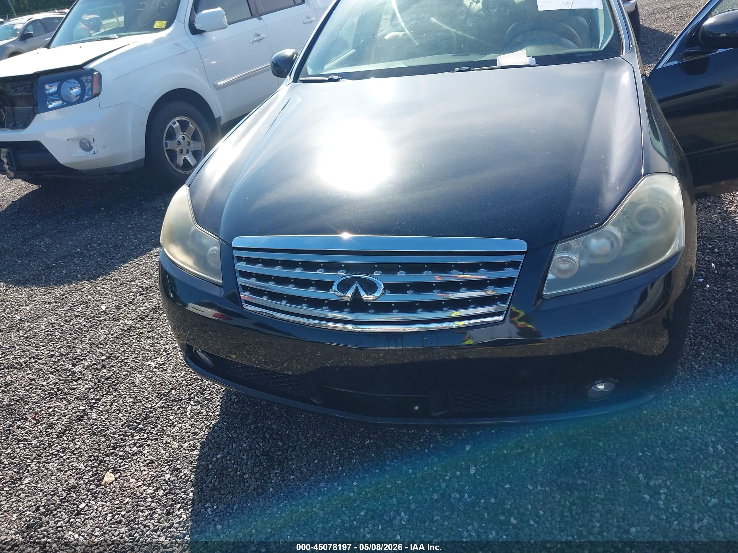 INFINITI M35 image 6
