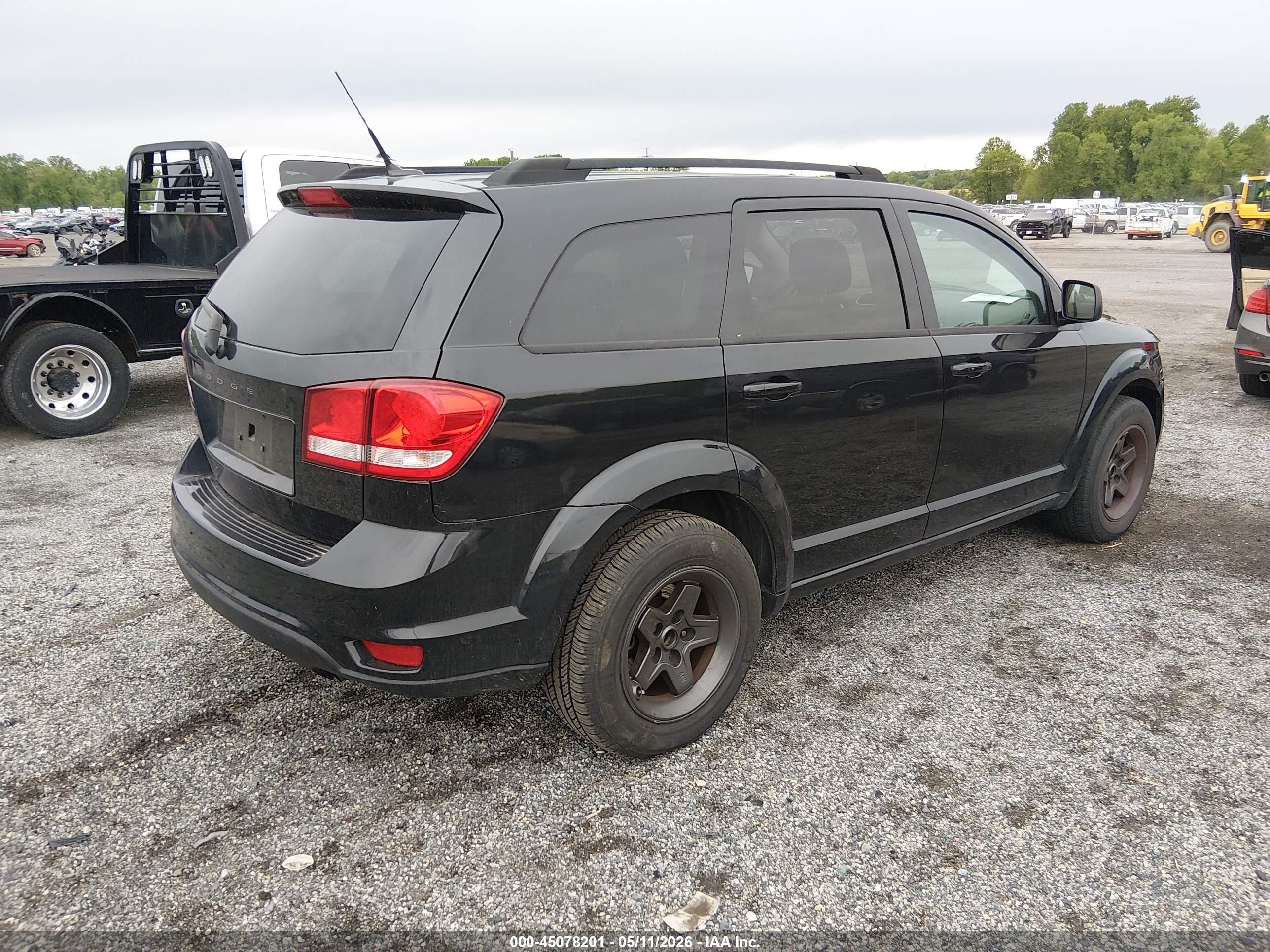 DODGE JOURNEY image 4