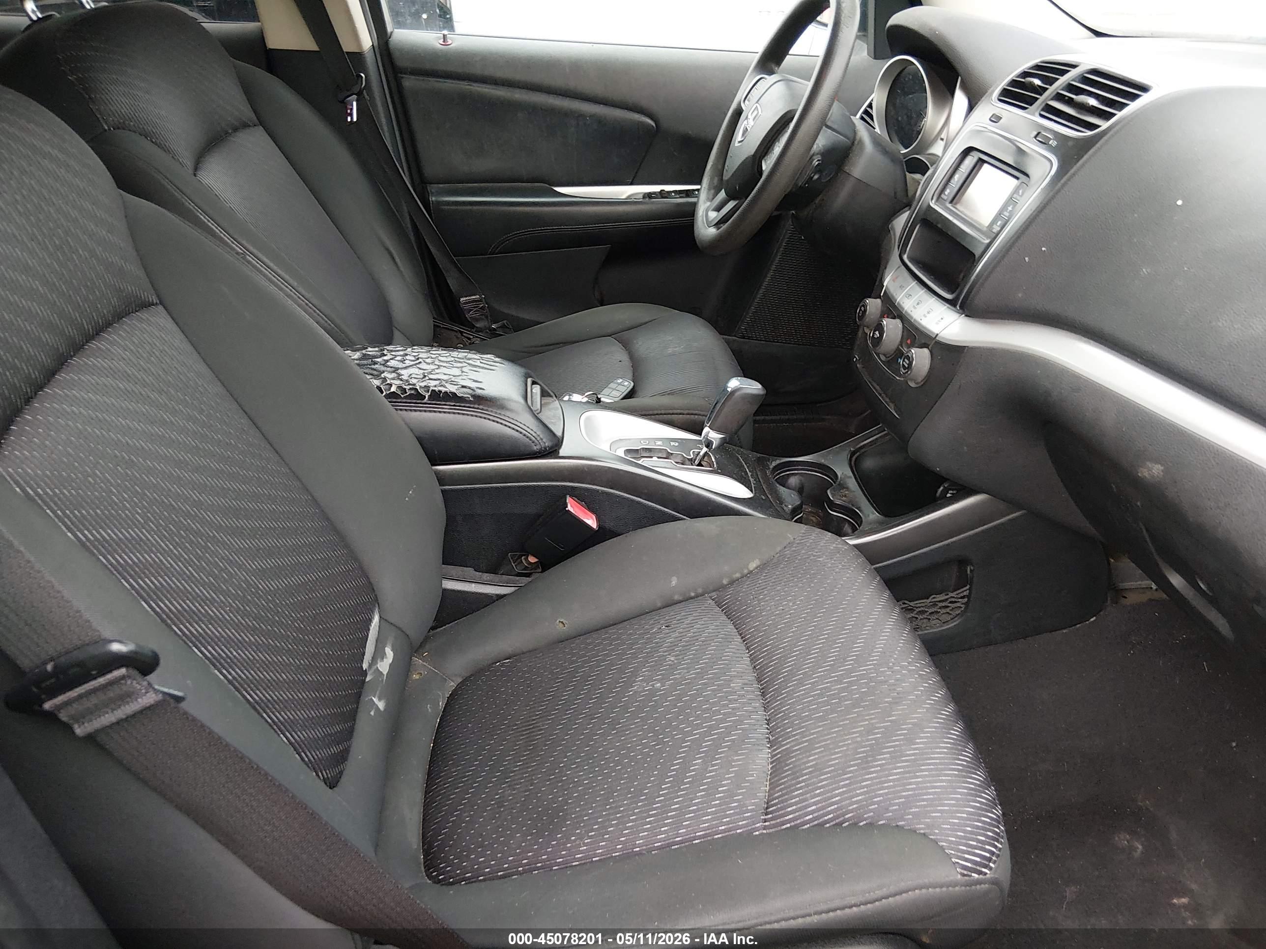 DODGE JOURNEY image 5