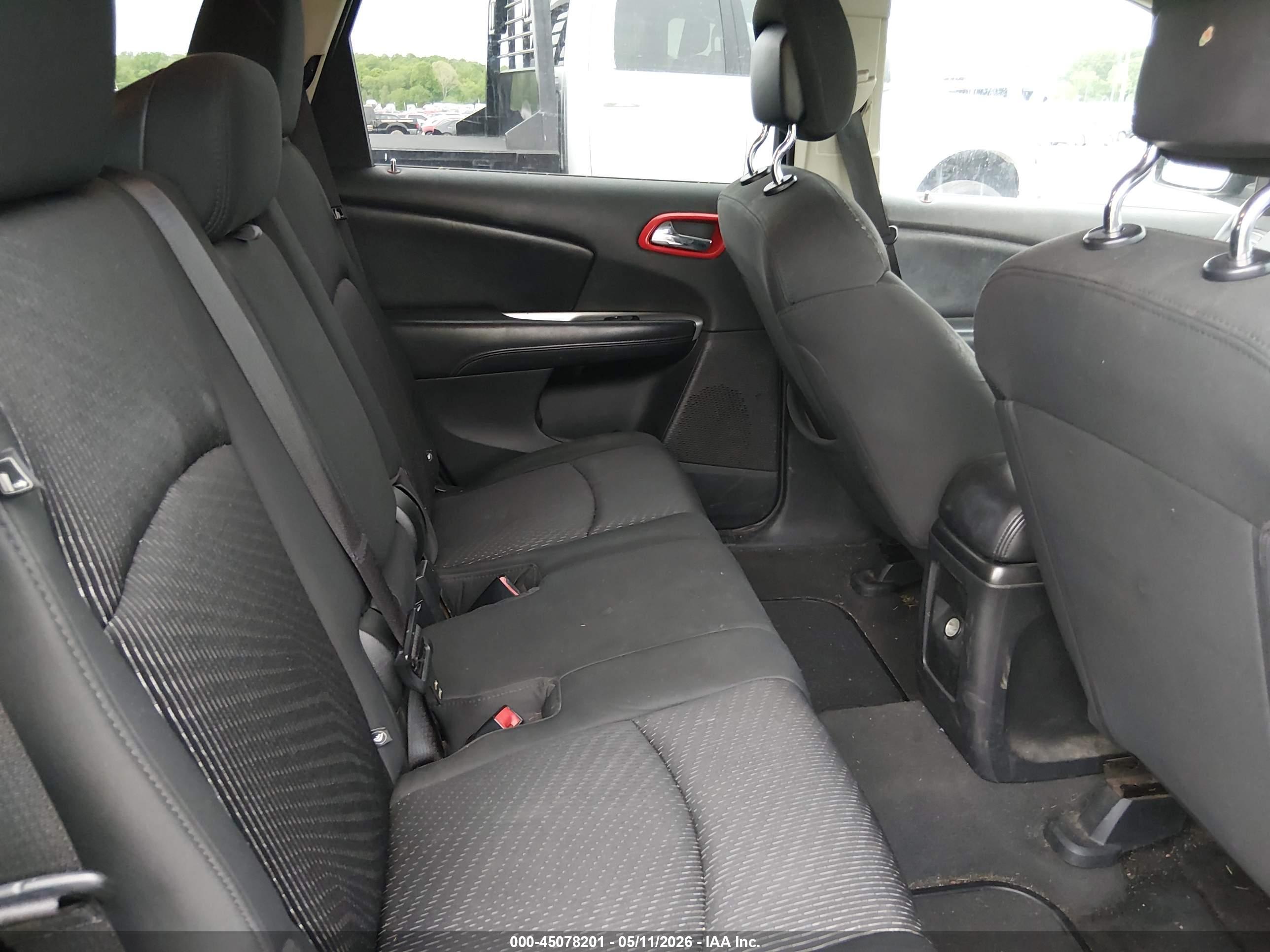 DODGE JOURNEY image 8