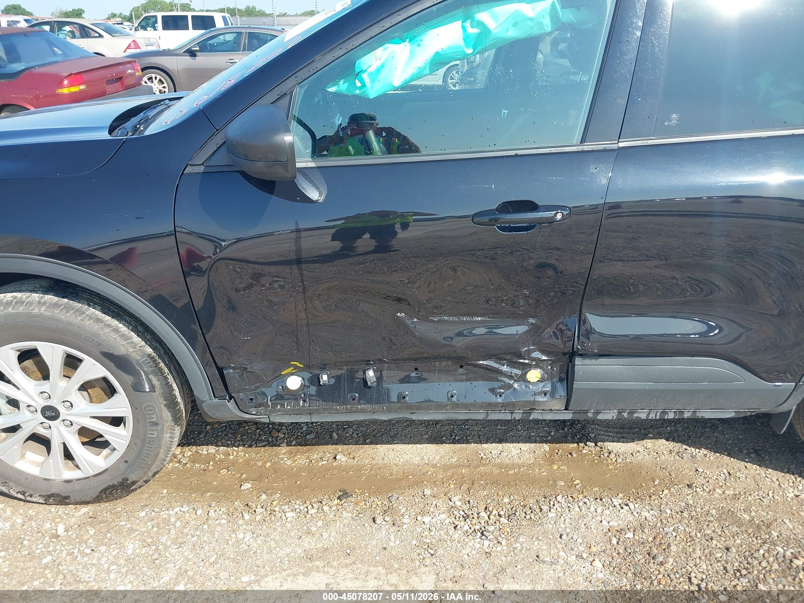 FORD ESCAPE image 6