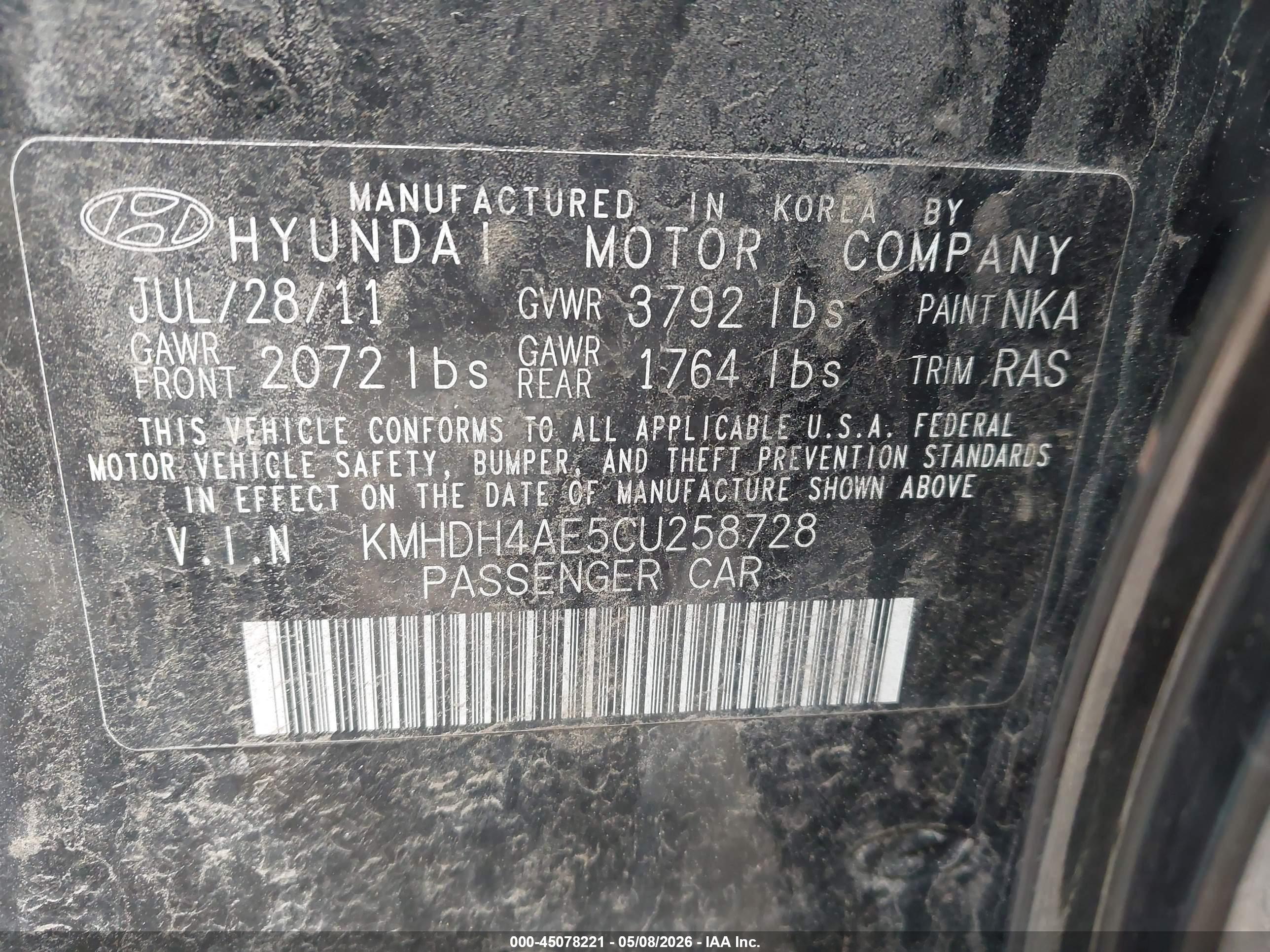HYUNDAI ELANTRA image 9