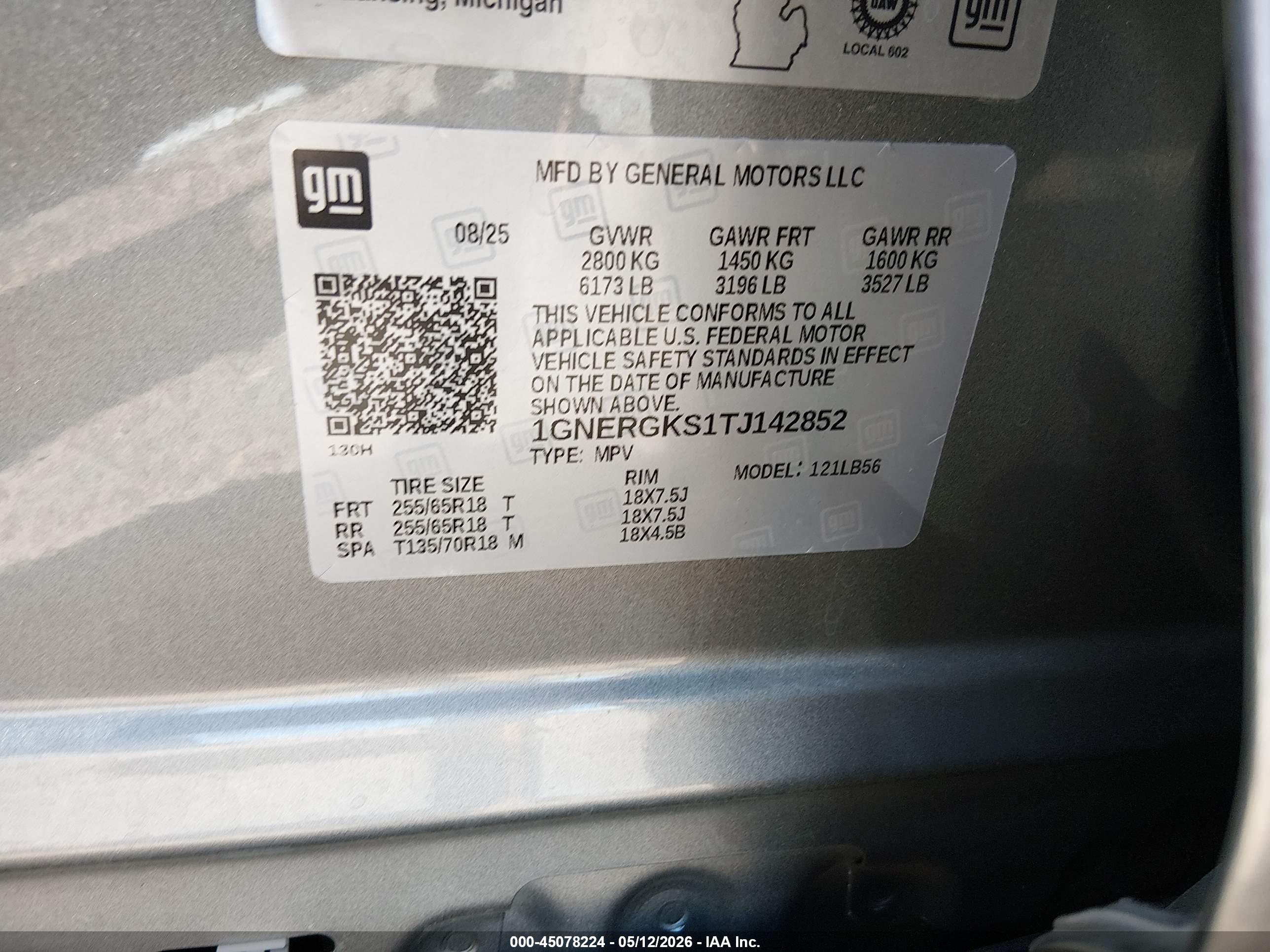 CHEVROLET TRAVERSE image 9