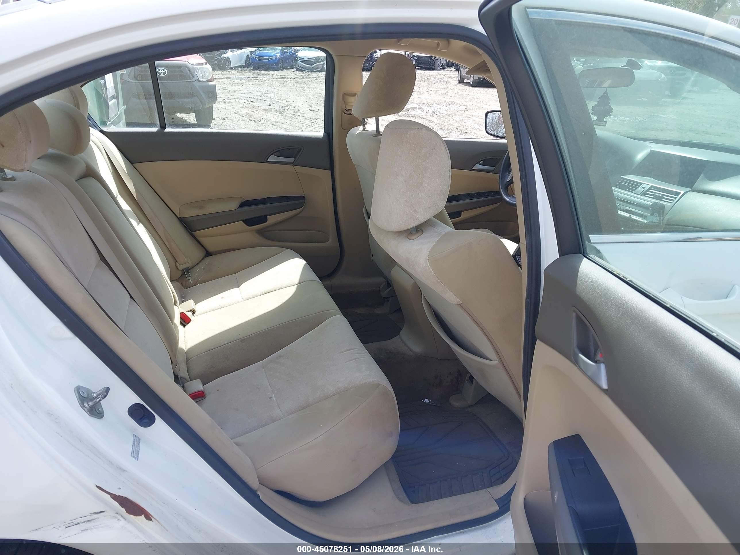 HONDA ACCORD image 8