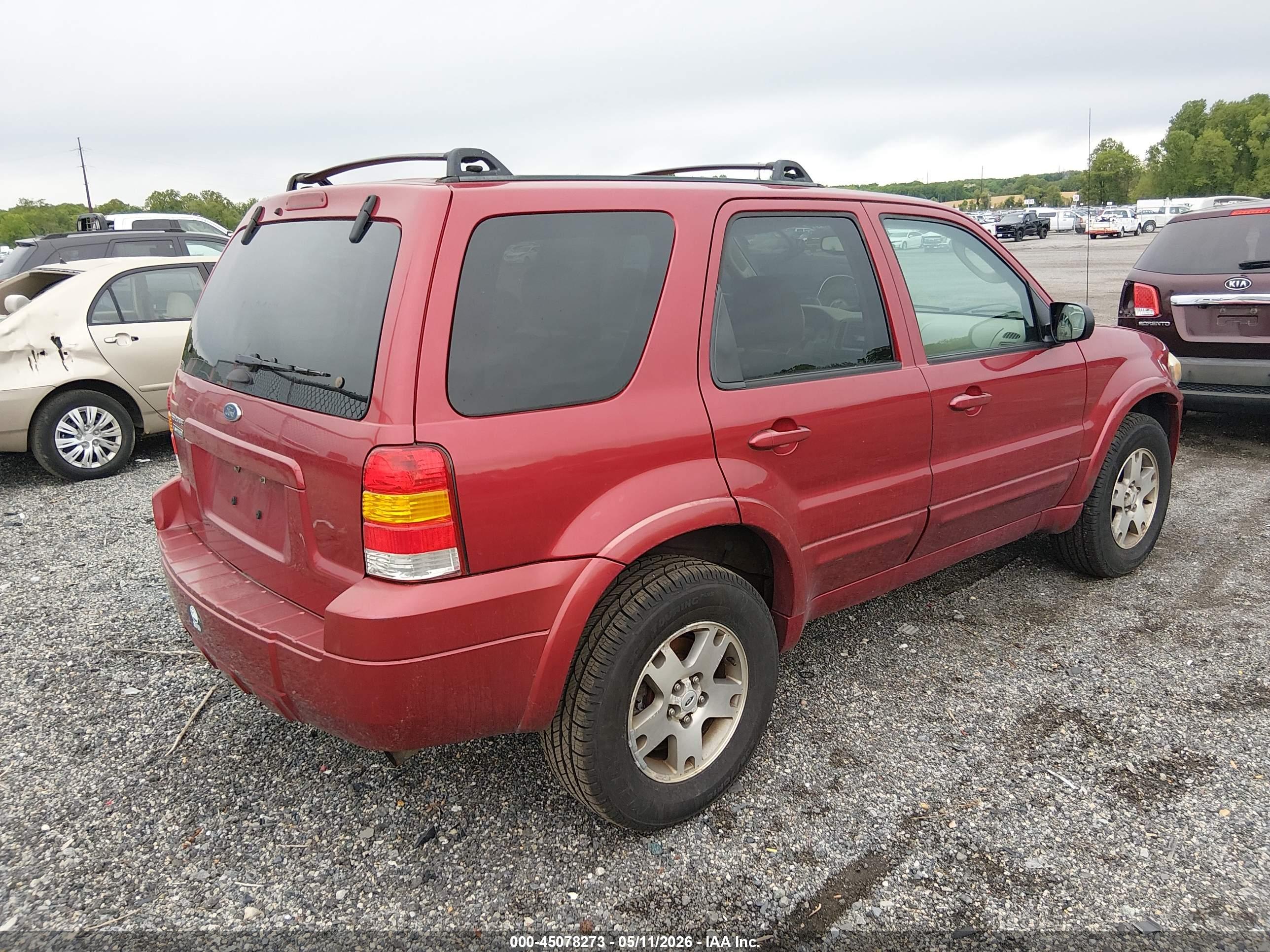 FORD ESCAPE image 4