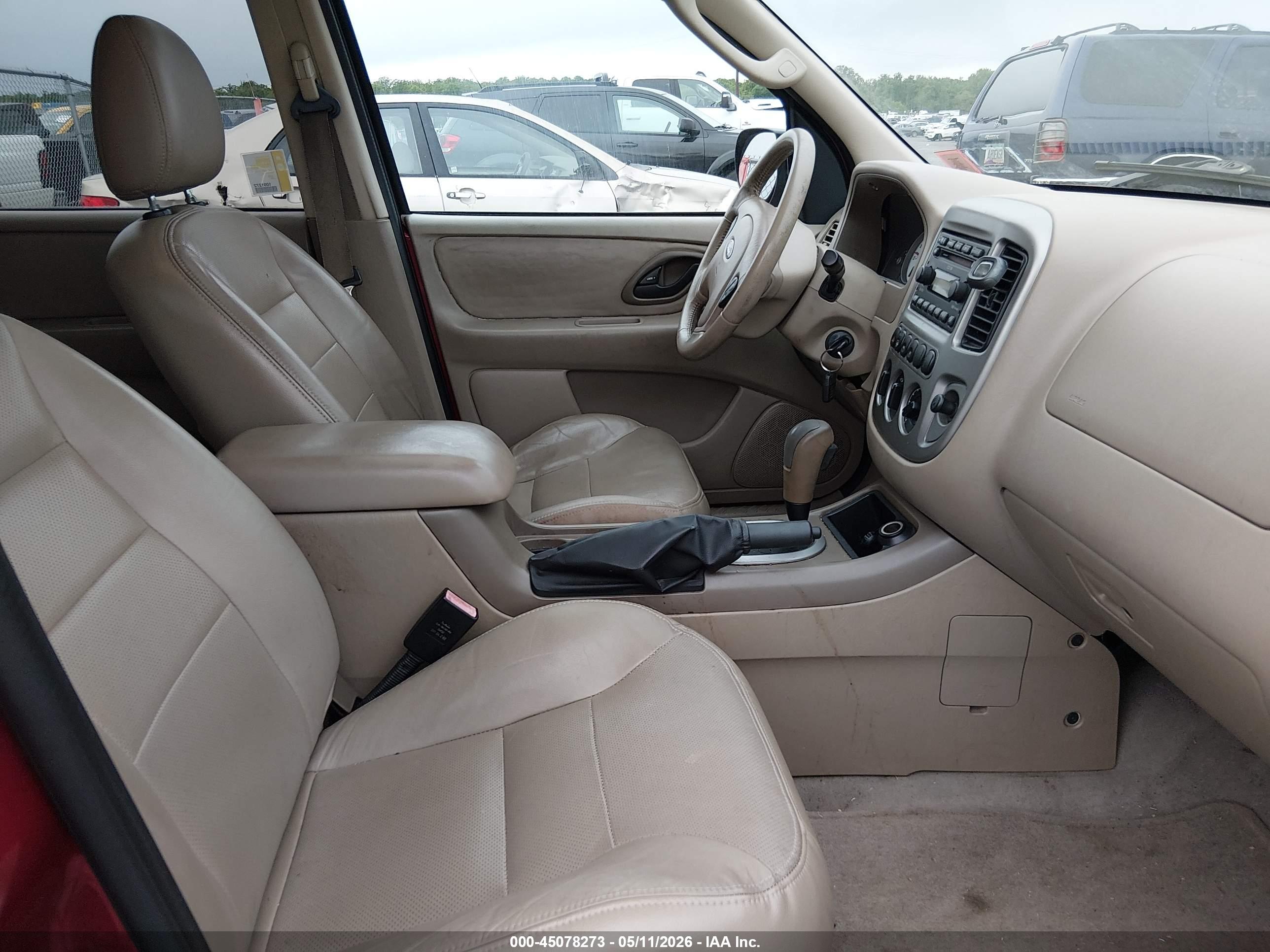 FORD ESCAPE image 5