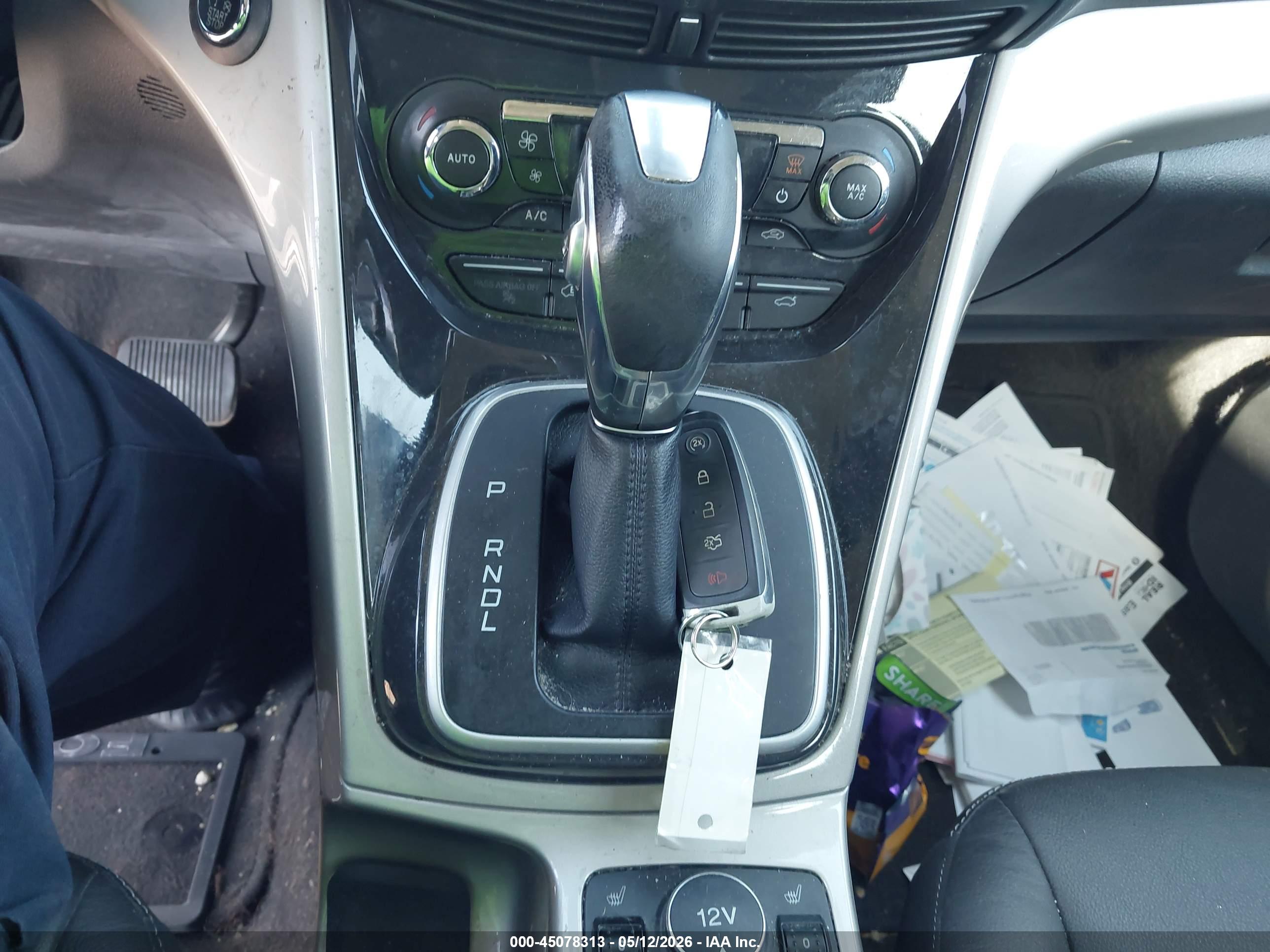 FORD C-MAX image 11