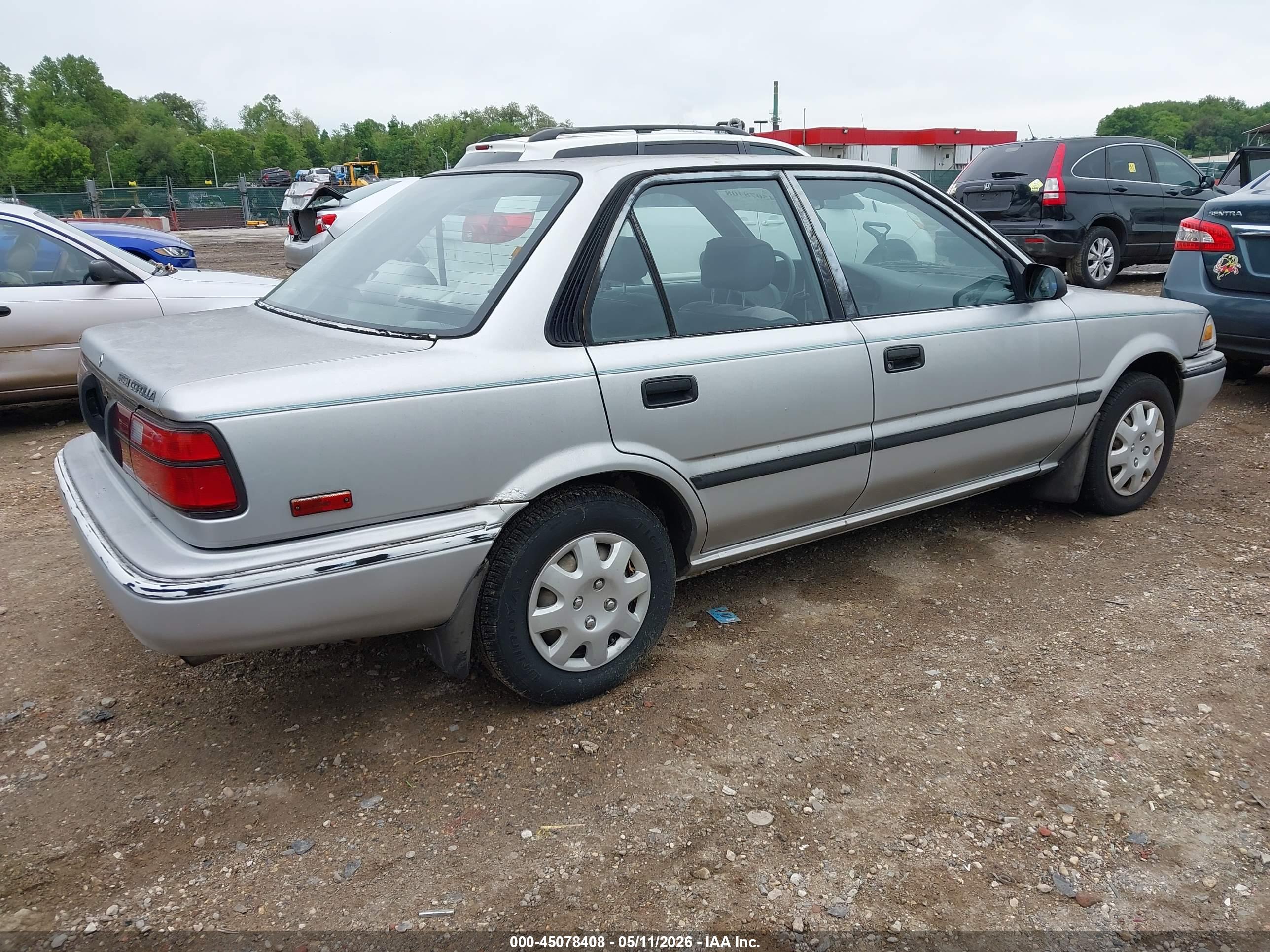 TOYOTA COROLLA image 4