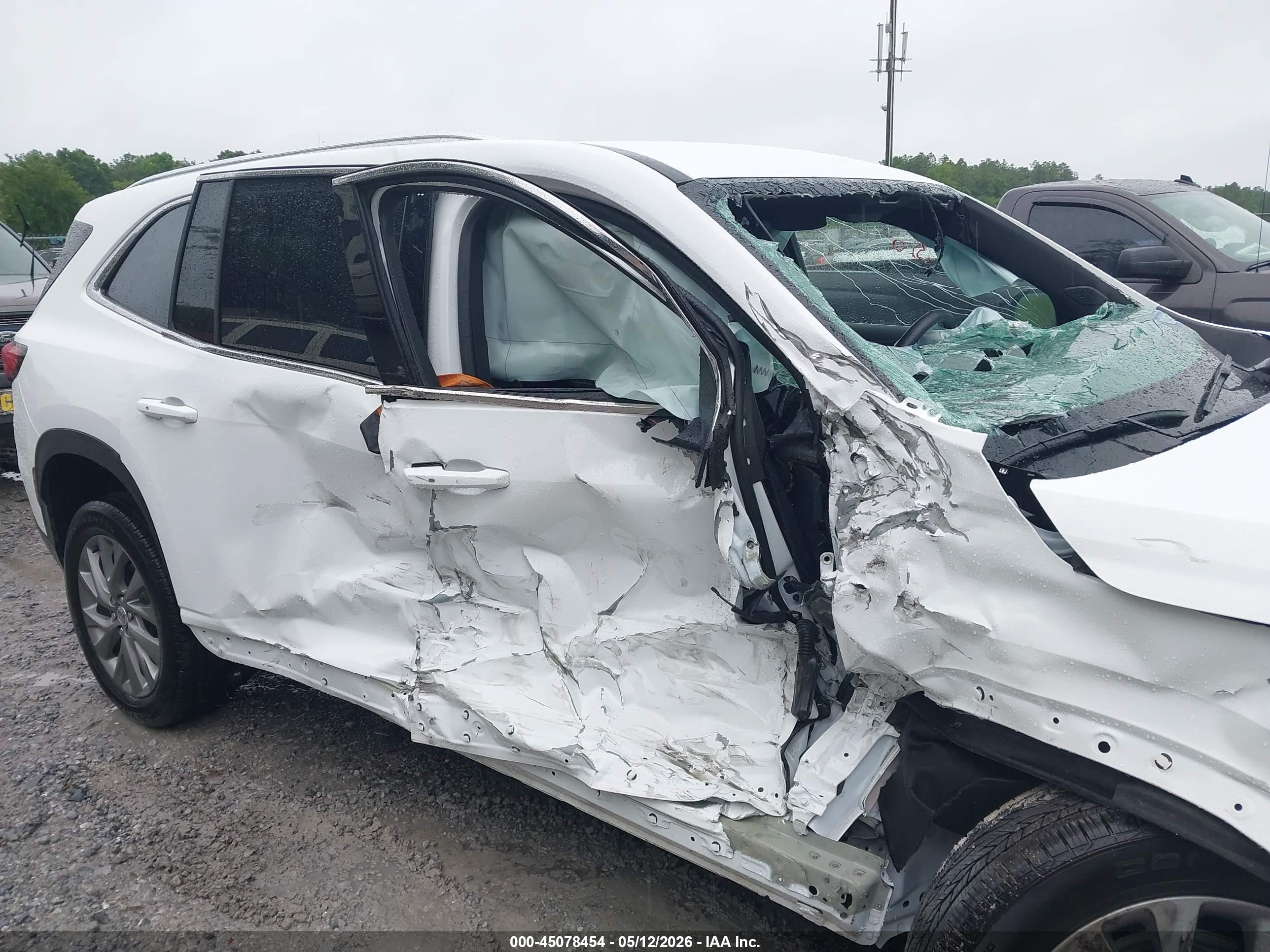BUICK ENCLAVE image 6