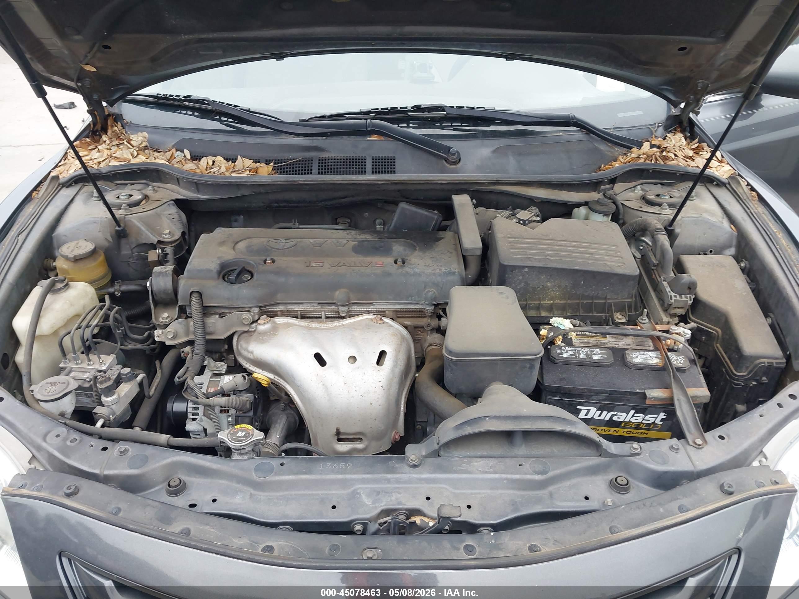 TOYOTA CAMRY image 10