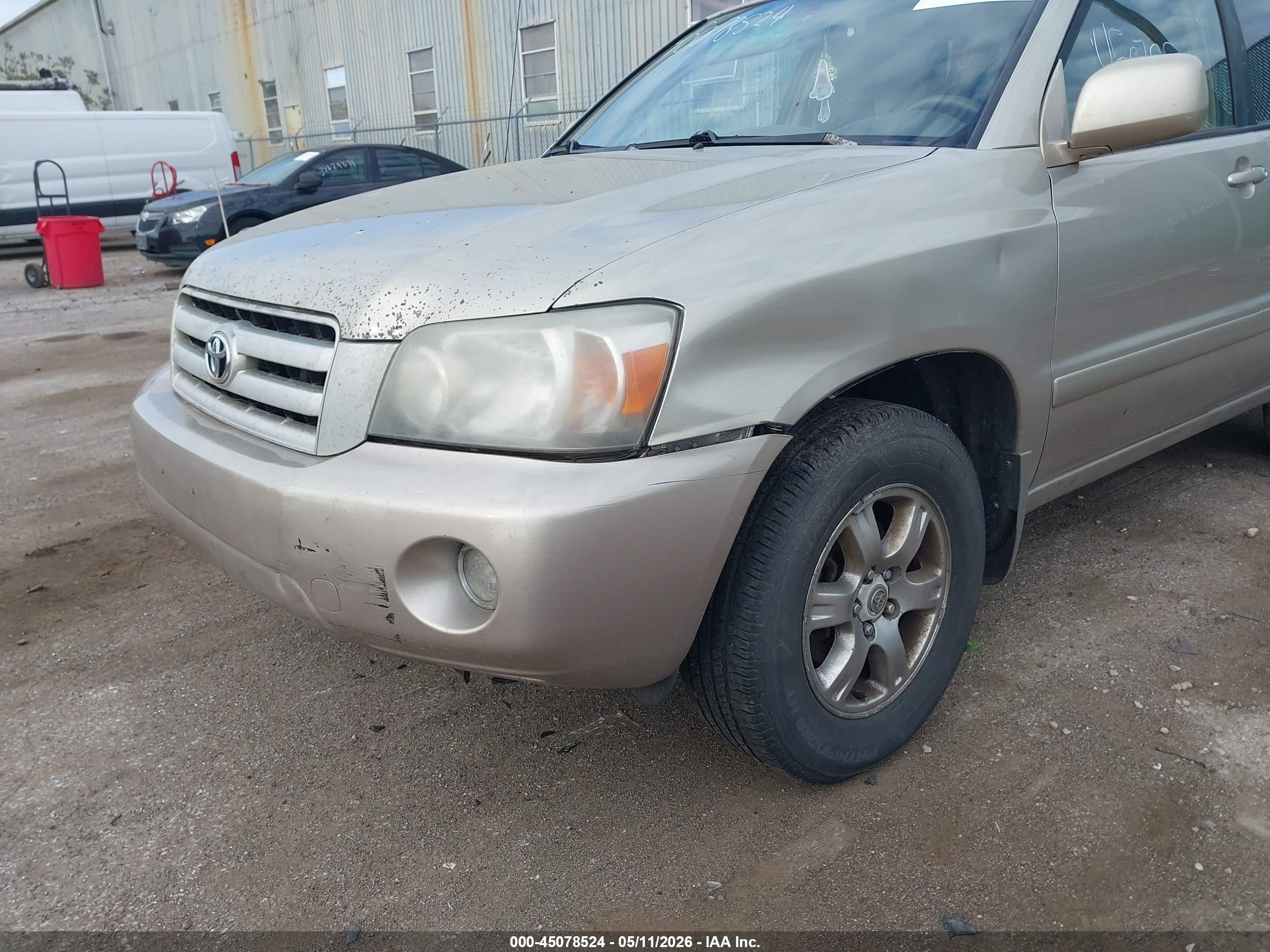 TOYOTA HIGHLANDER image 6