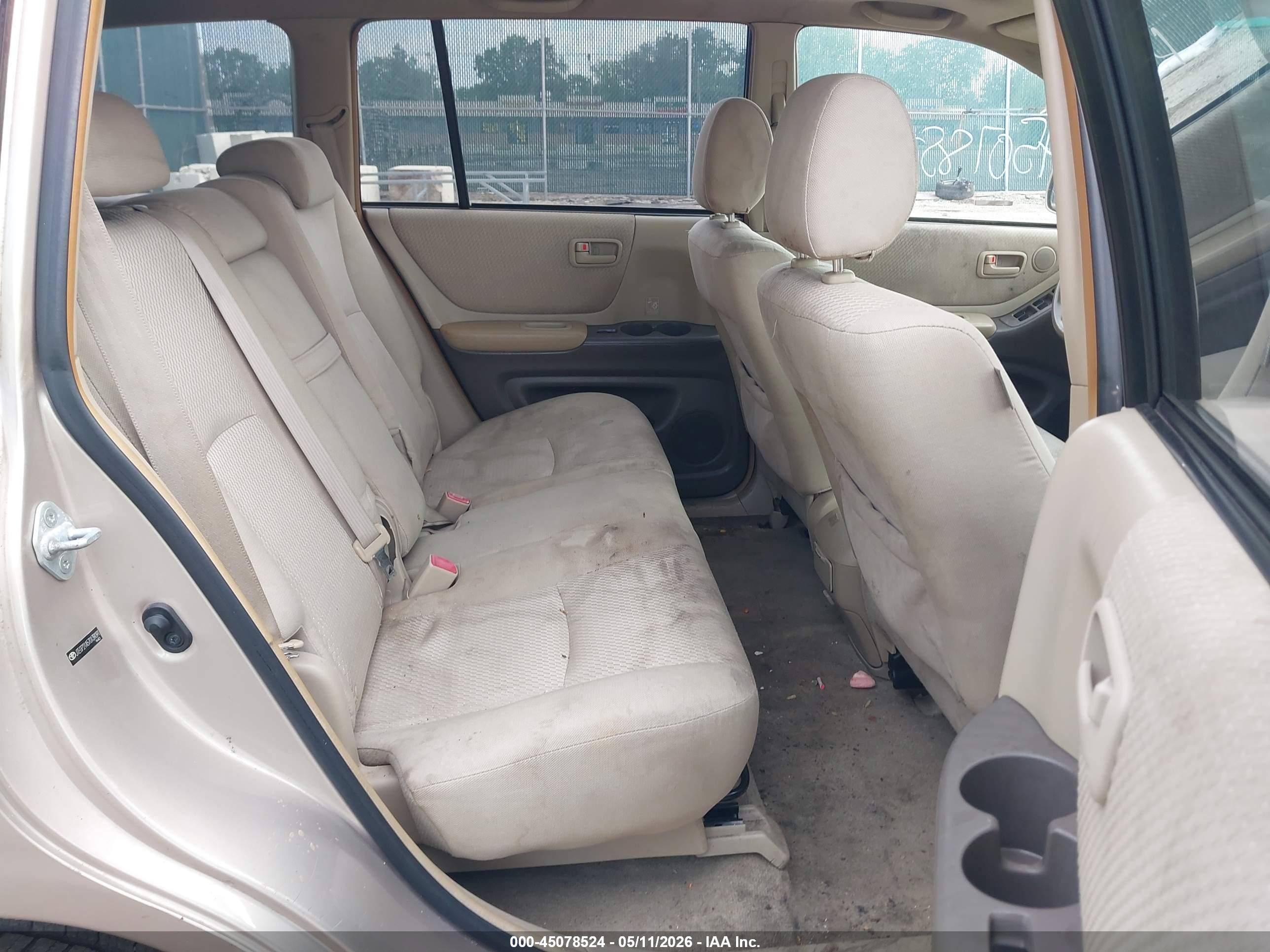 TOYOTA HIGHLANDER image 8