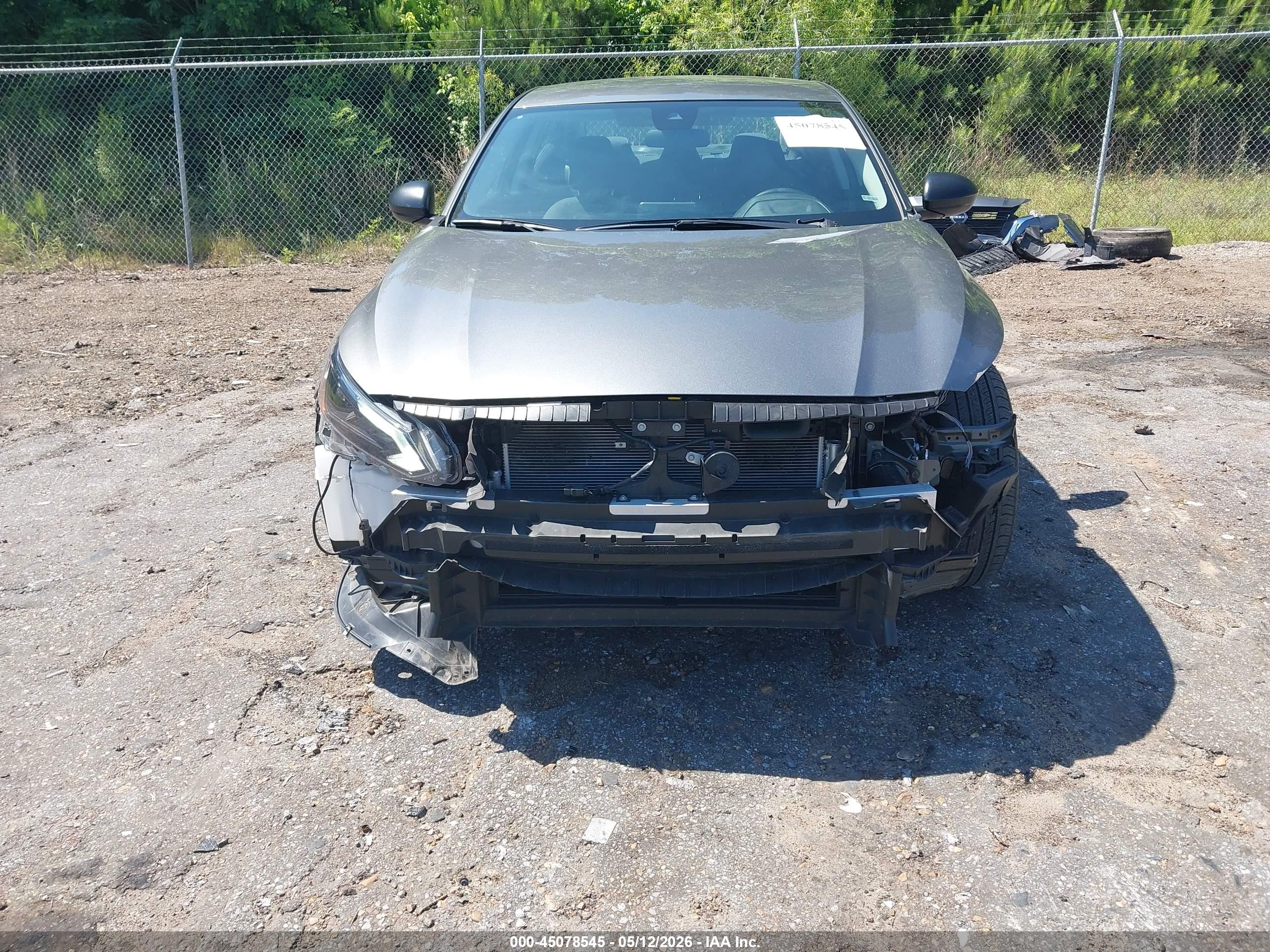 NISSAN ALTIMA image 6