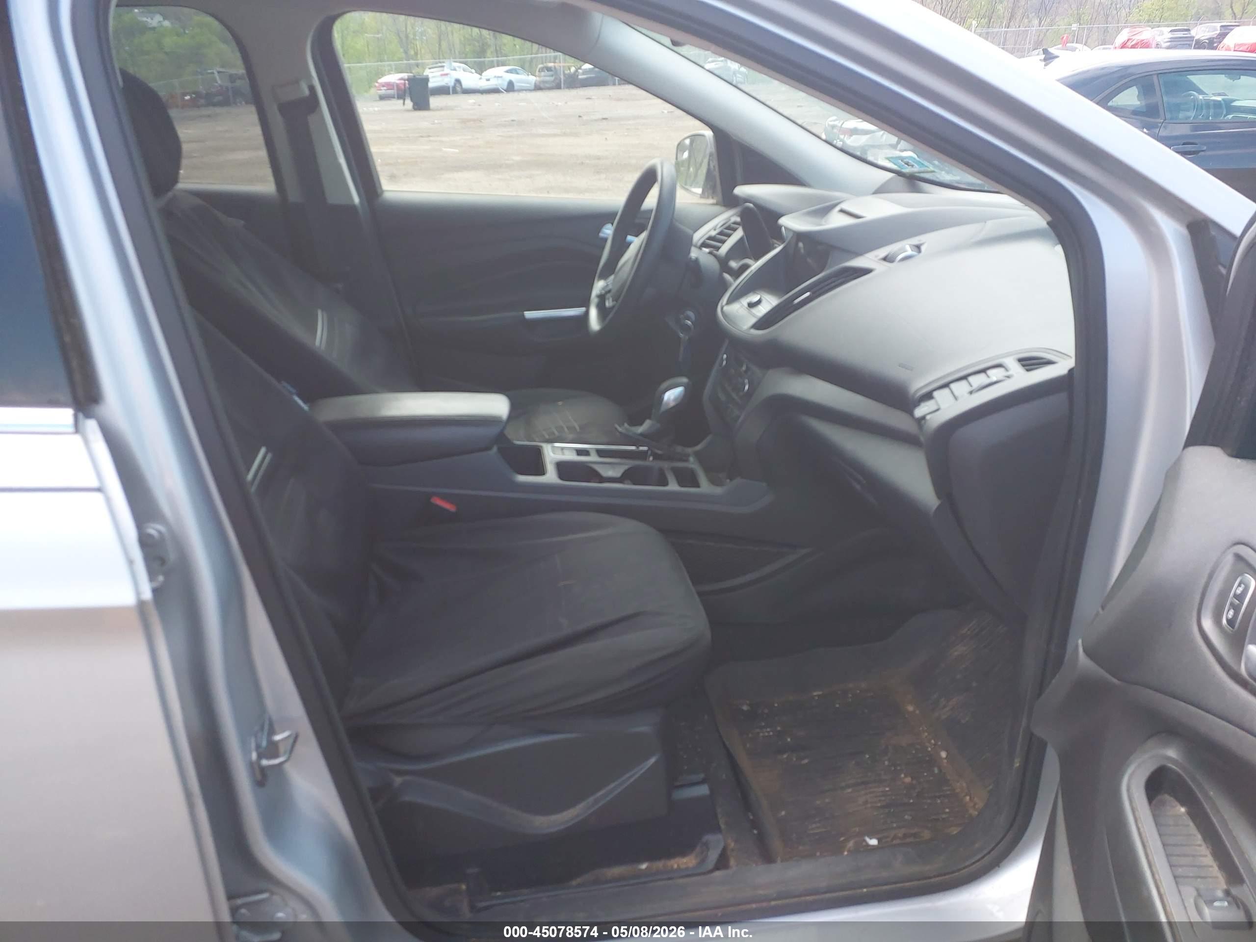 FORD ESCAPE image 5