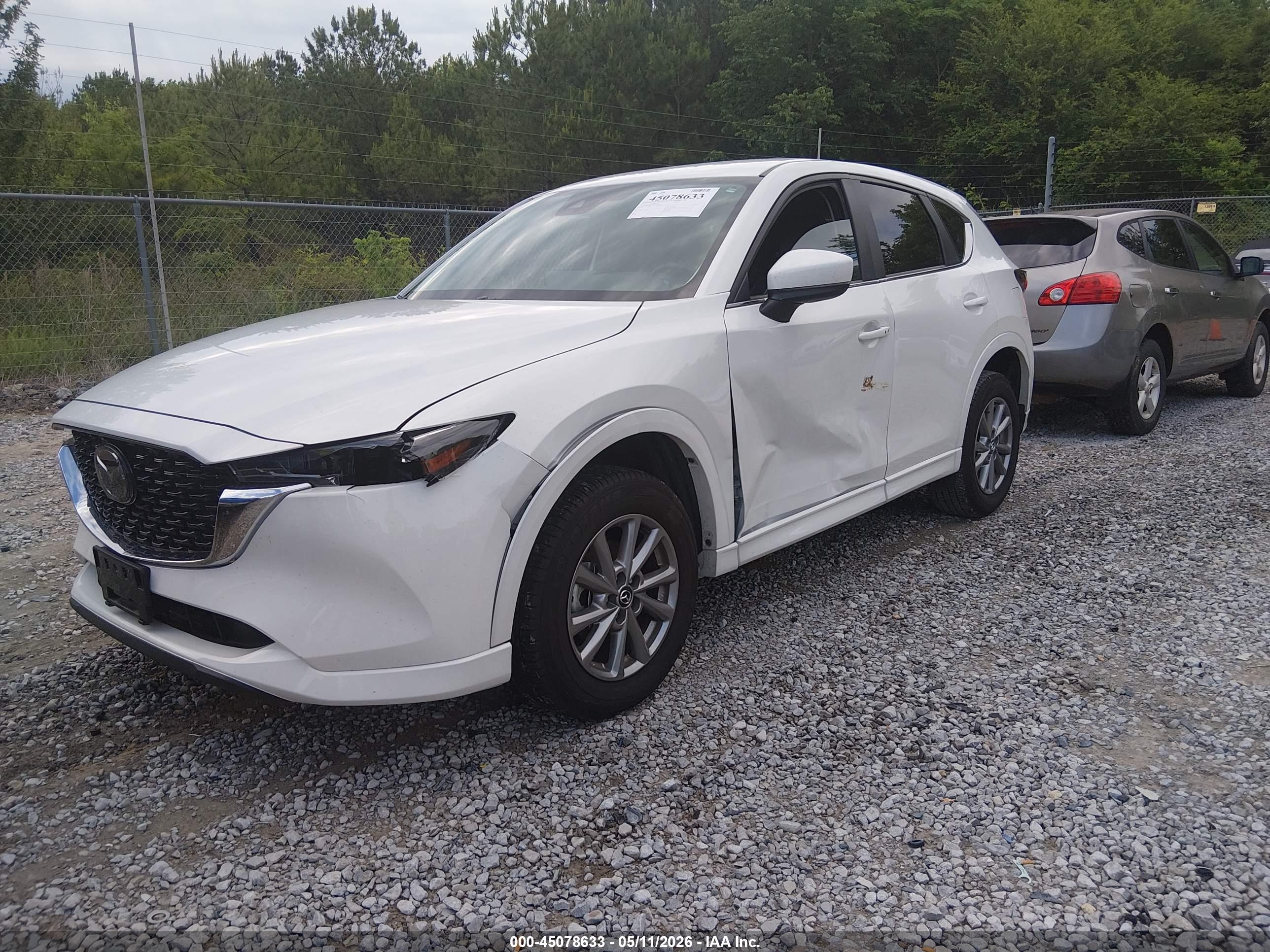 MAZDA CX-5 image 2