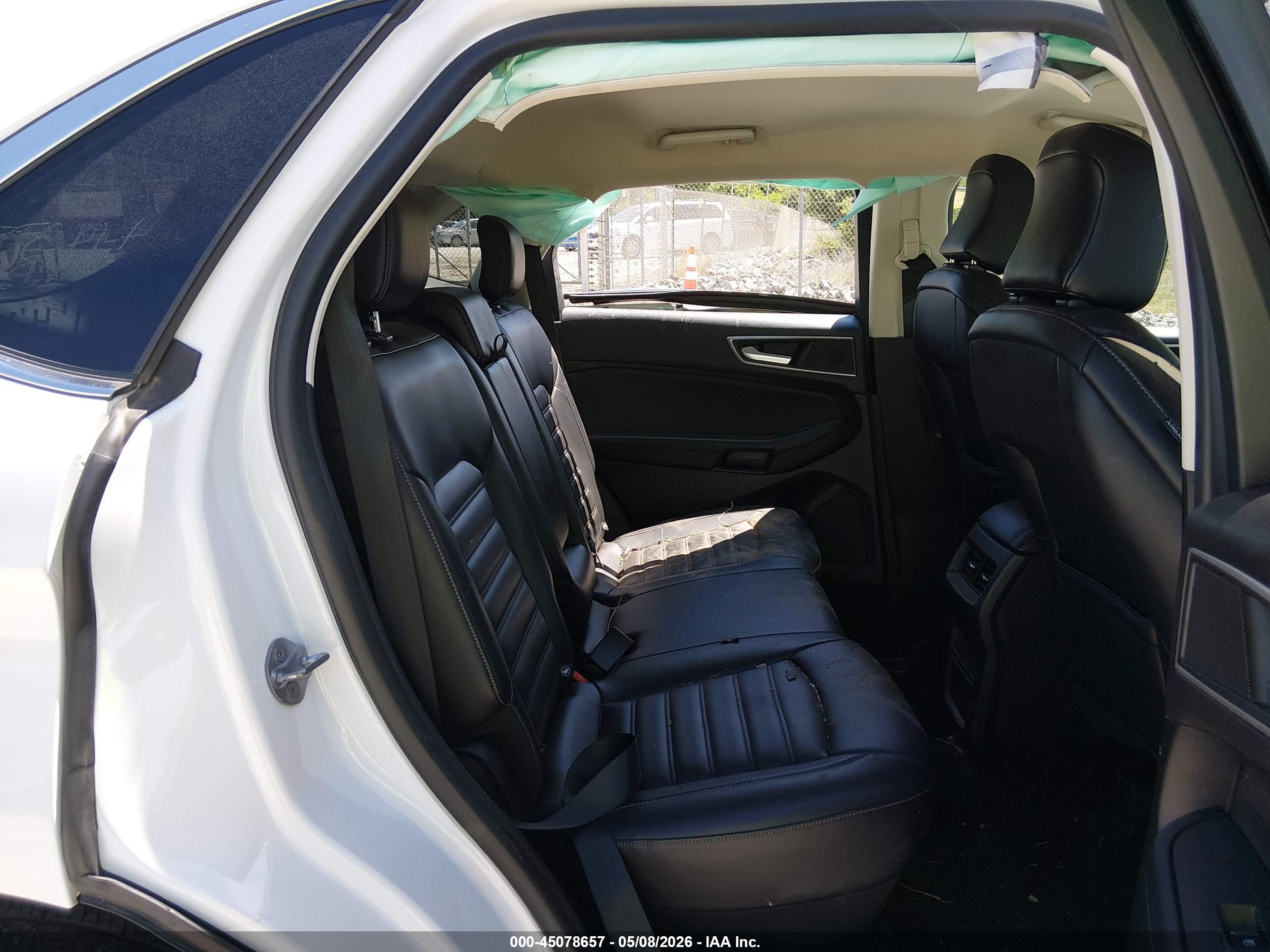 FORD EDGE image 8