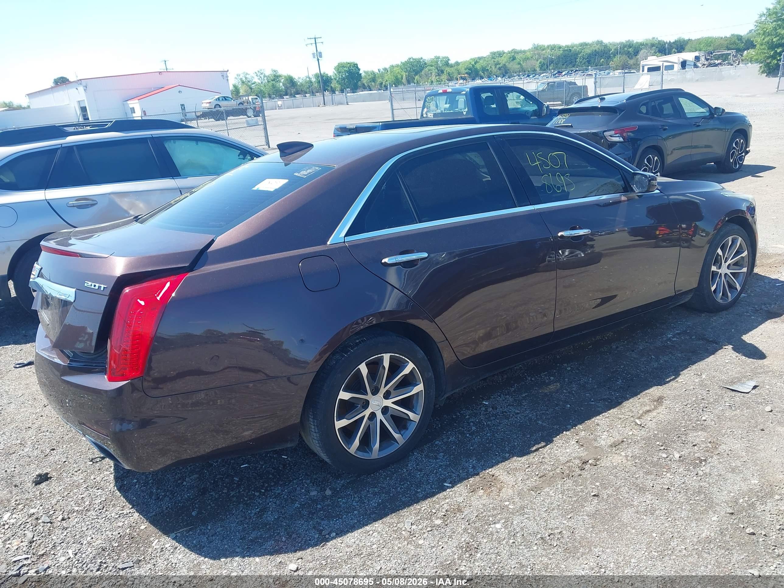 CADILLAC CTS image 4