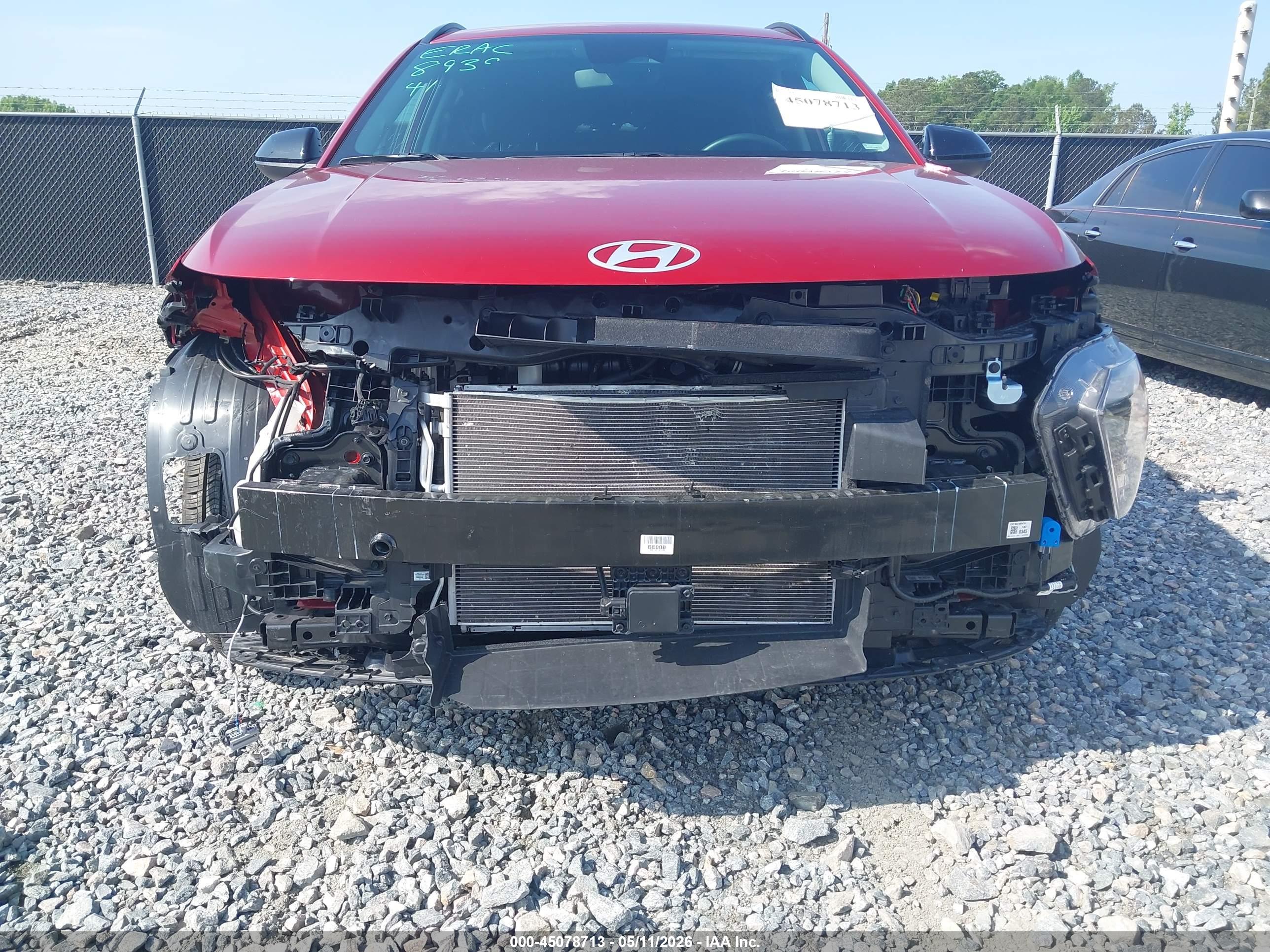 HYUNDAI KONA image 6
