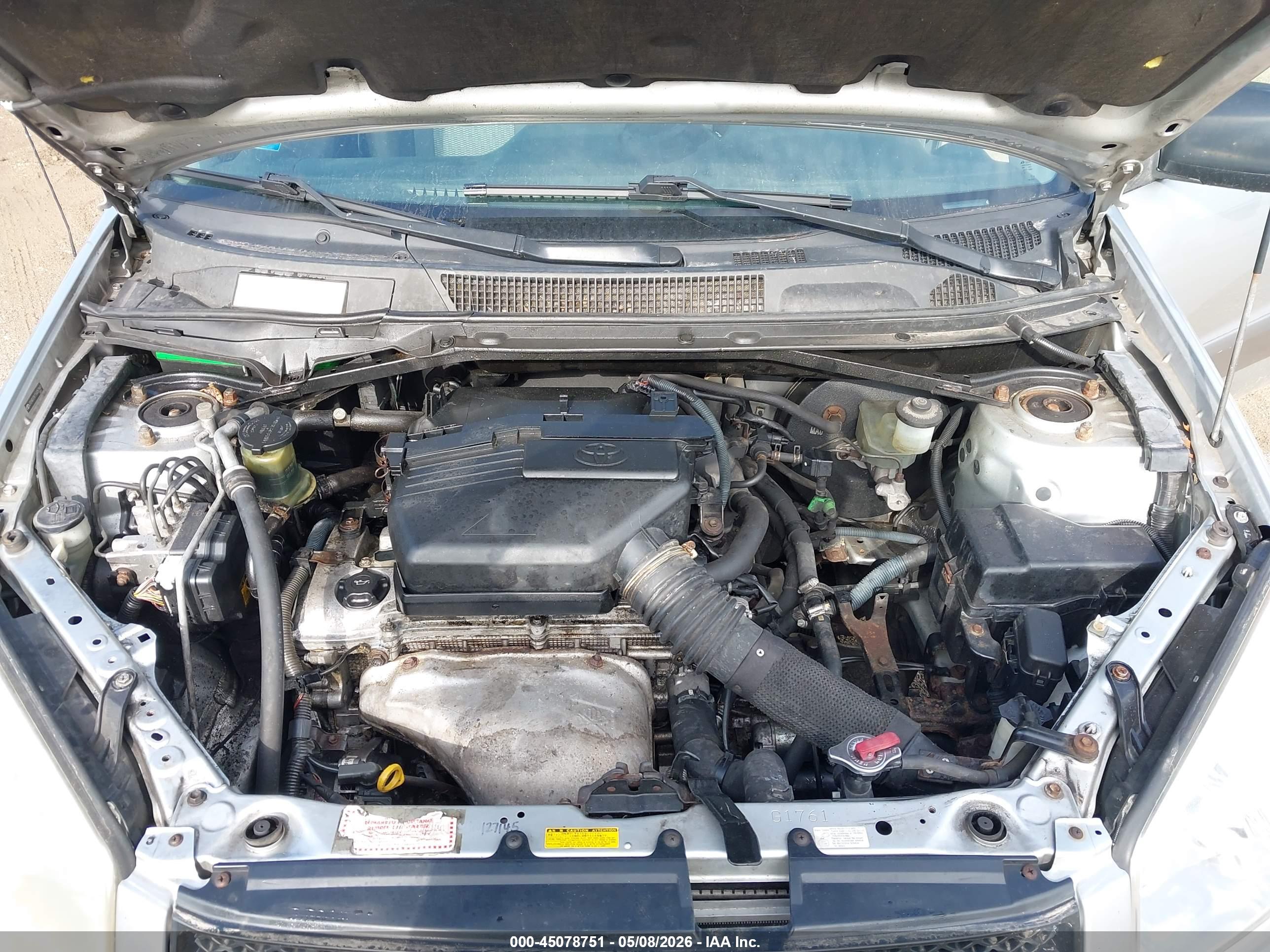 TOYOTA RAV4 image 10