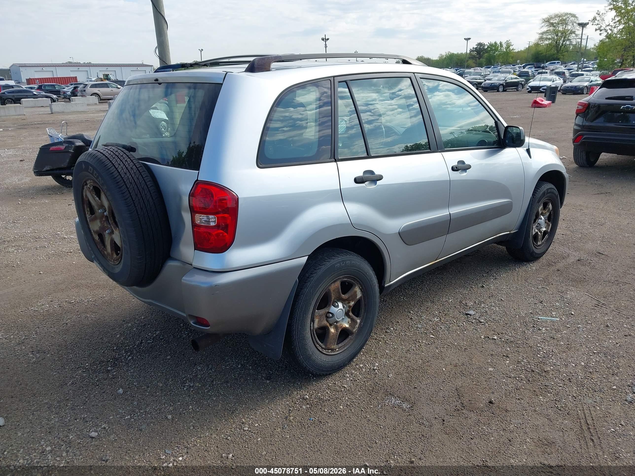 TOYOTA RAV4 image 4