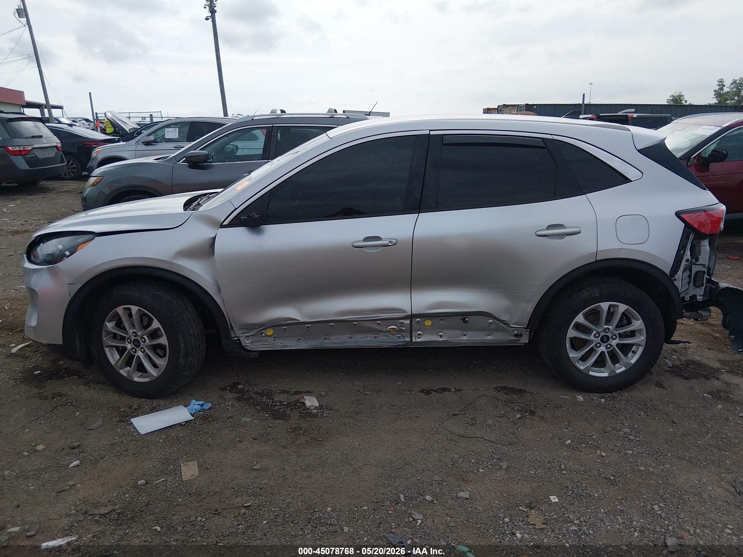 FORD ESCAPE image 6