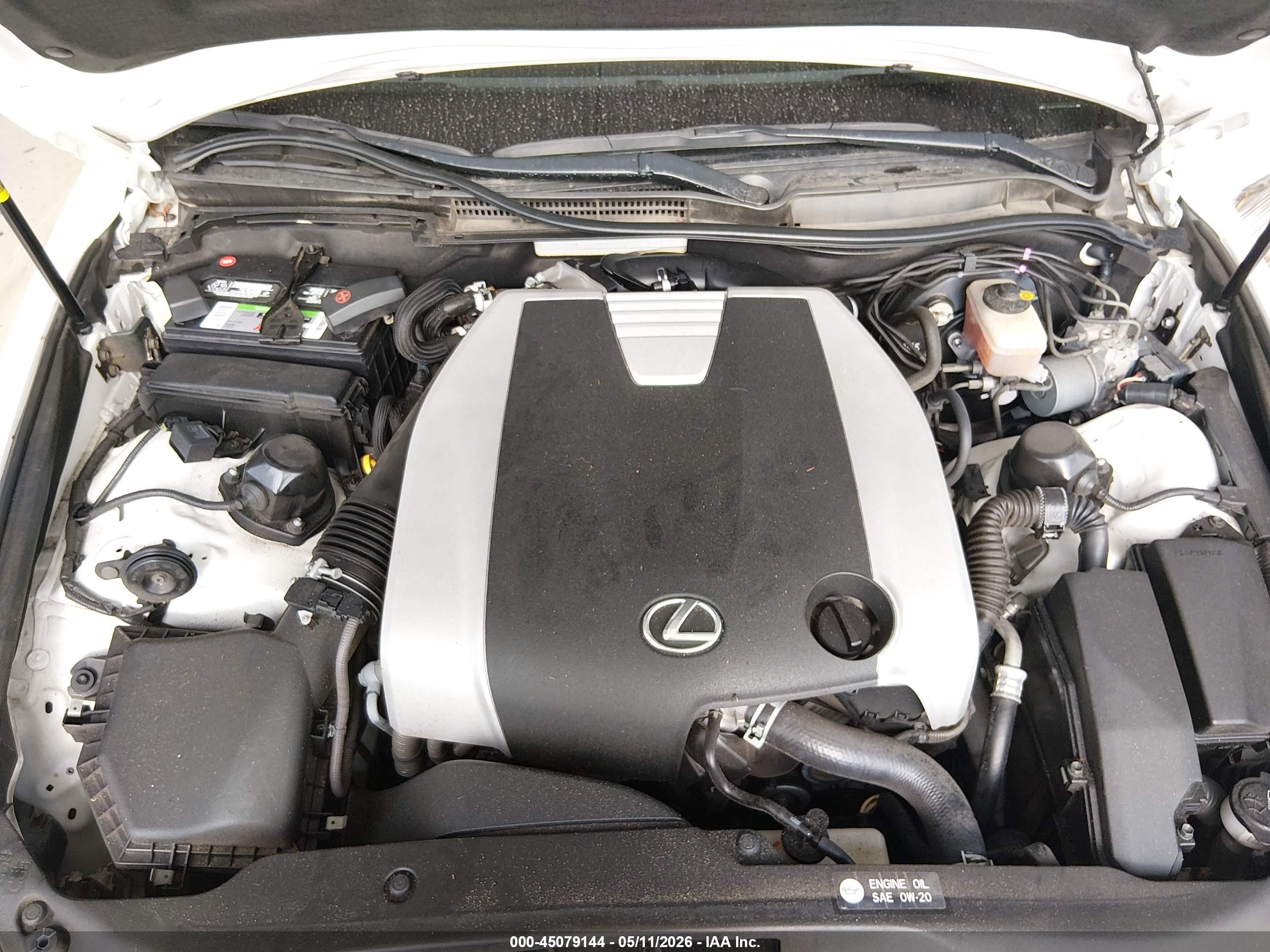 LEXUS IS image 10