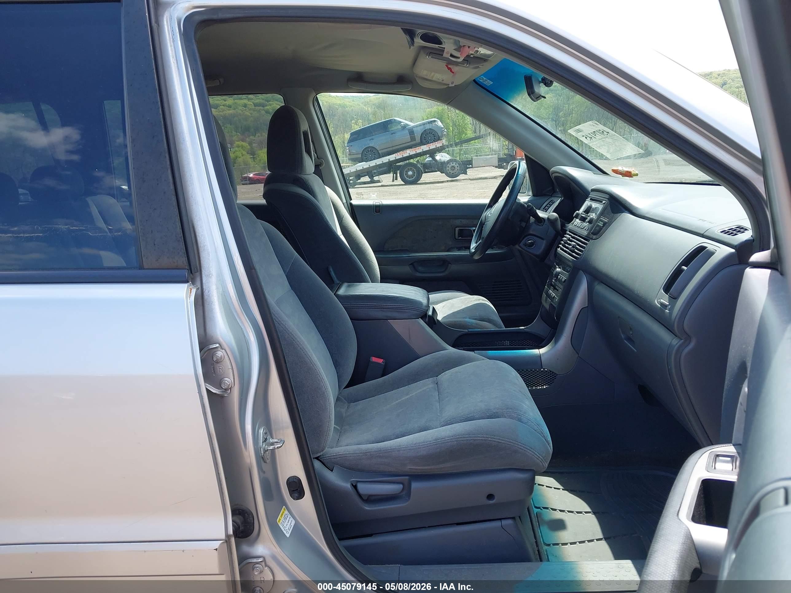 HONDA PILOT image 5