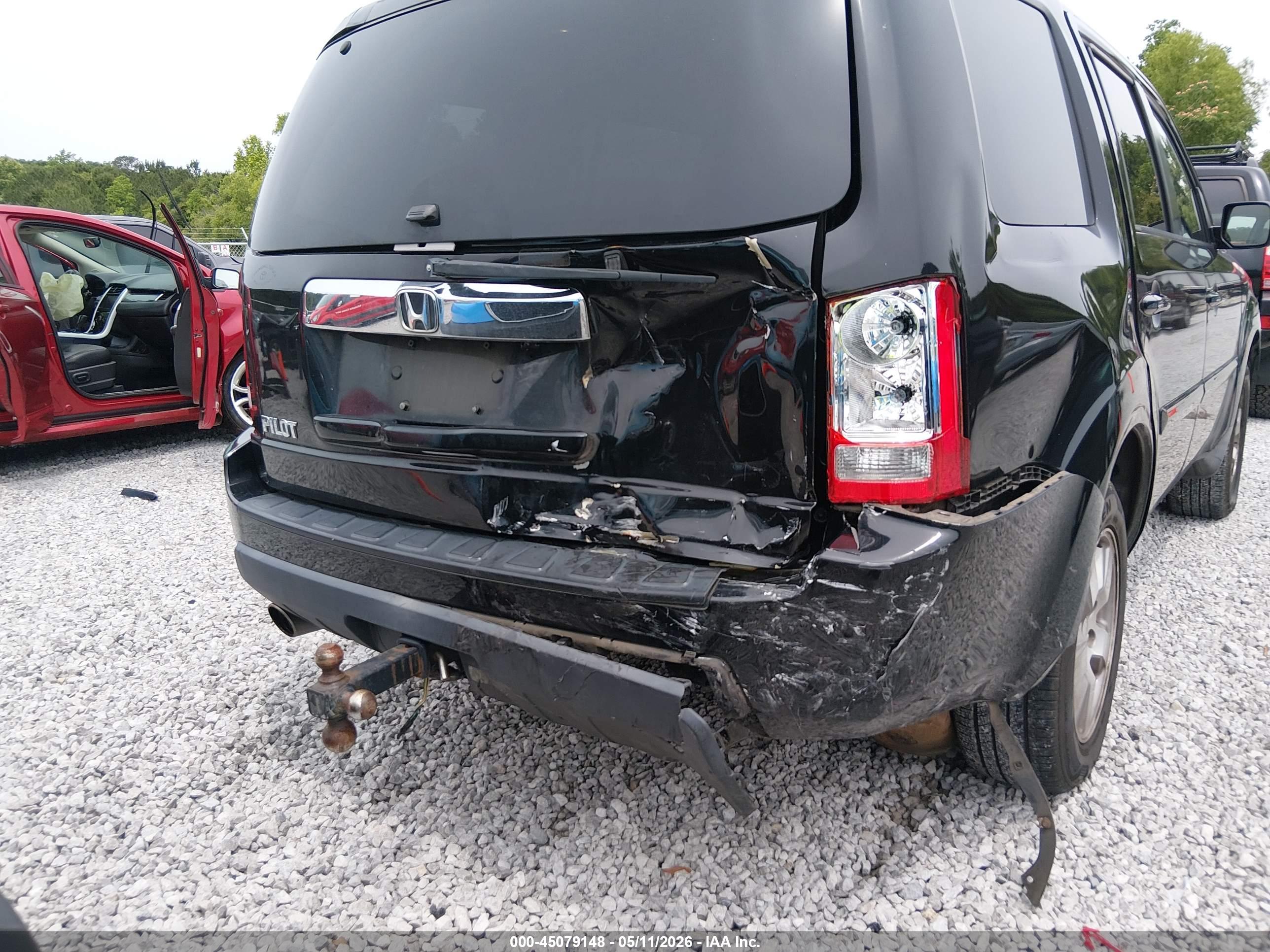 HONDA PILOT image 6