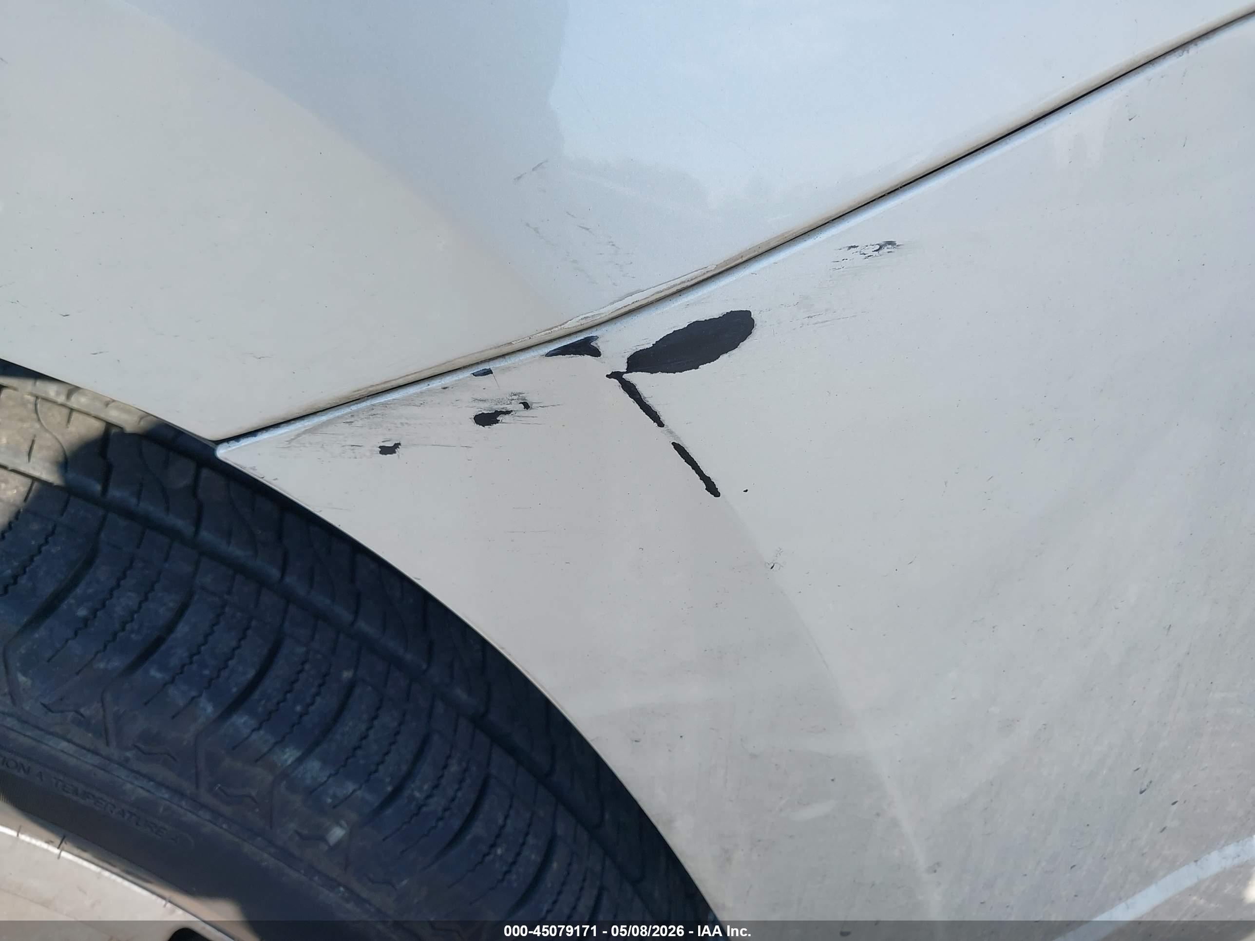 GMC ACADIA image 6