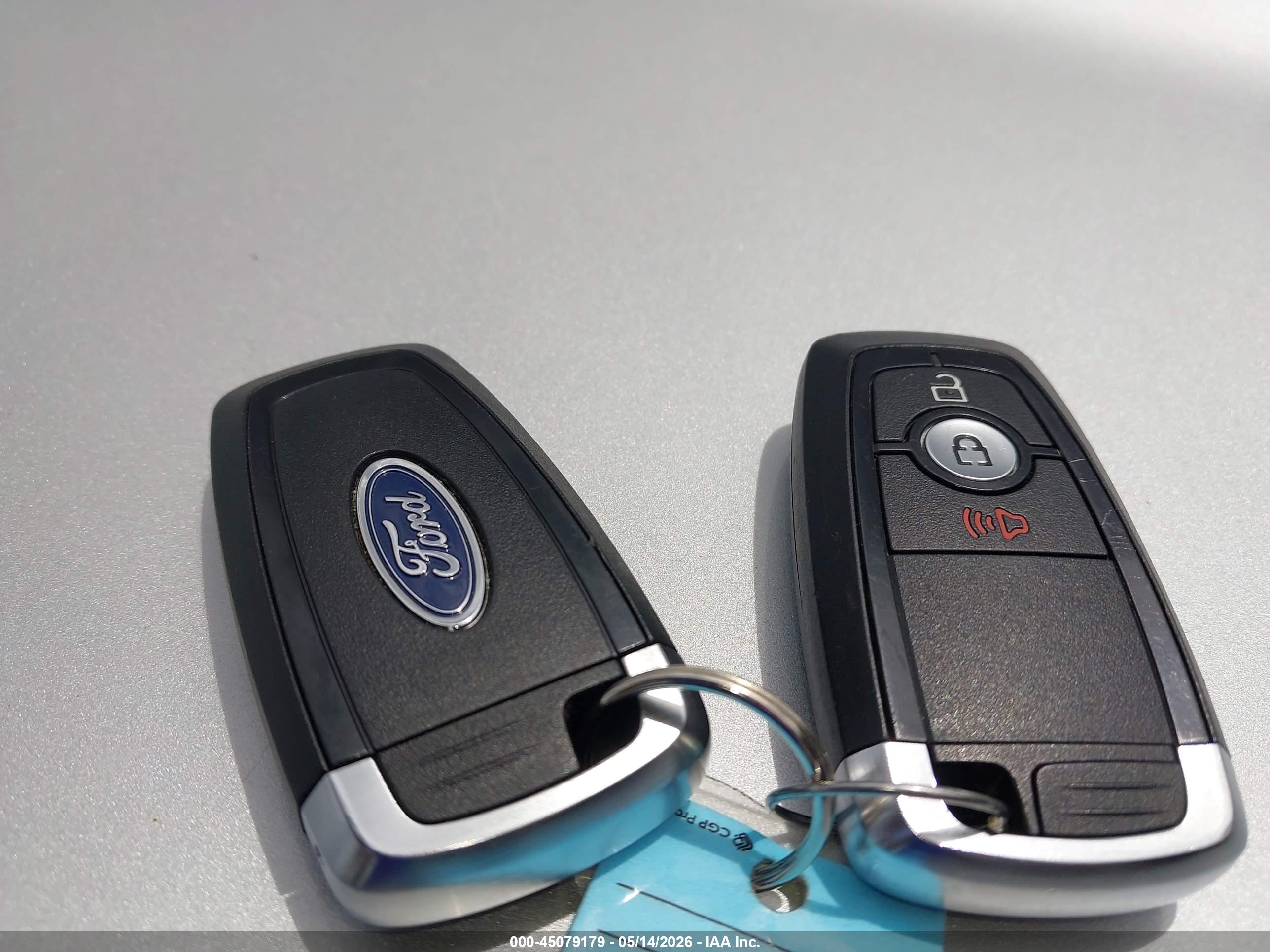 FORD ESCAPE image 11