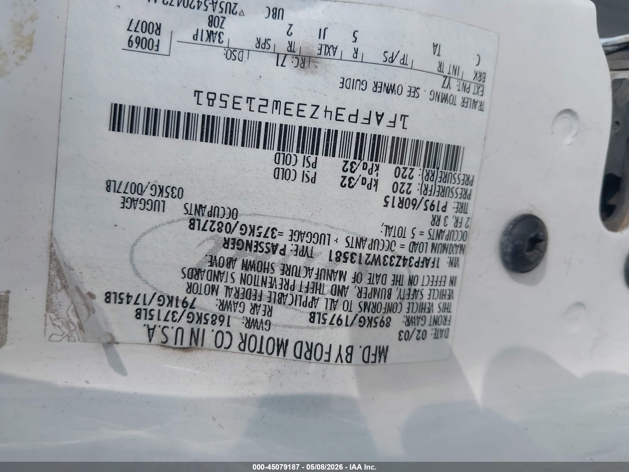 FORD FOCUS image 9