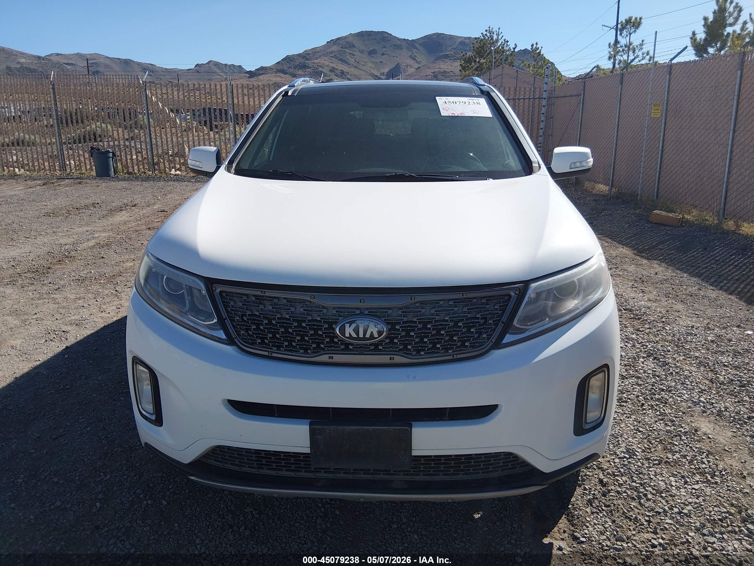 KIA SORENTO image 6