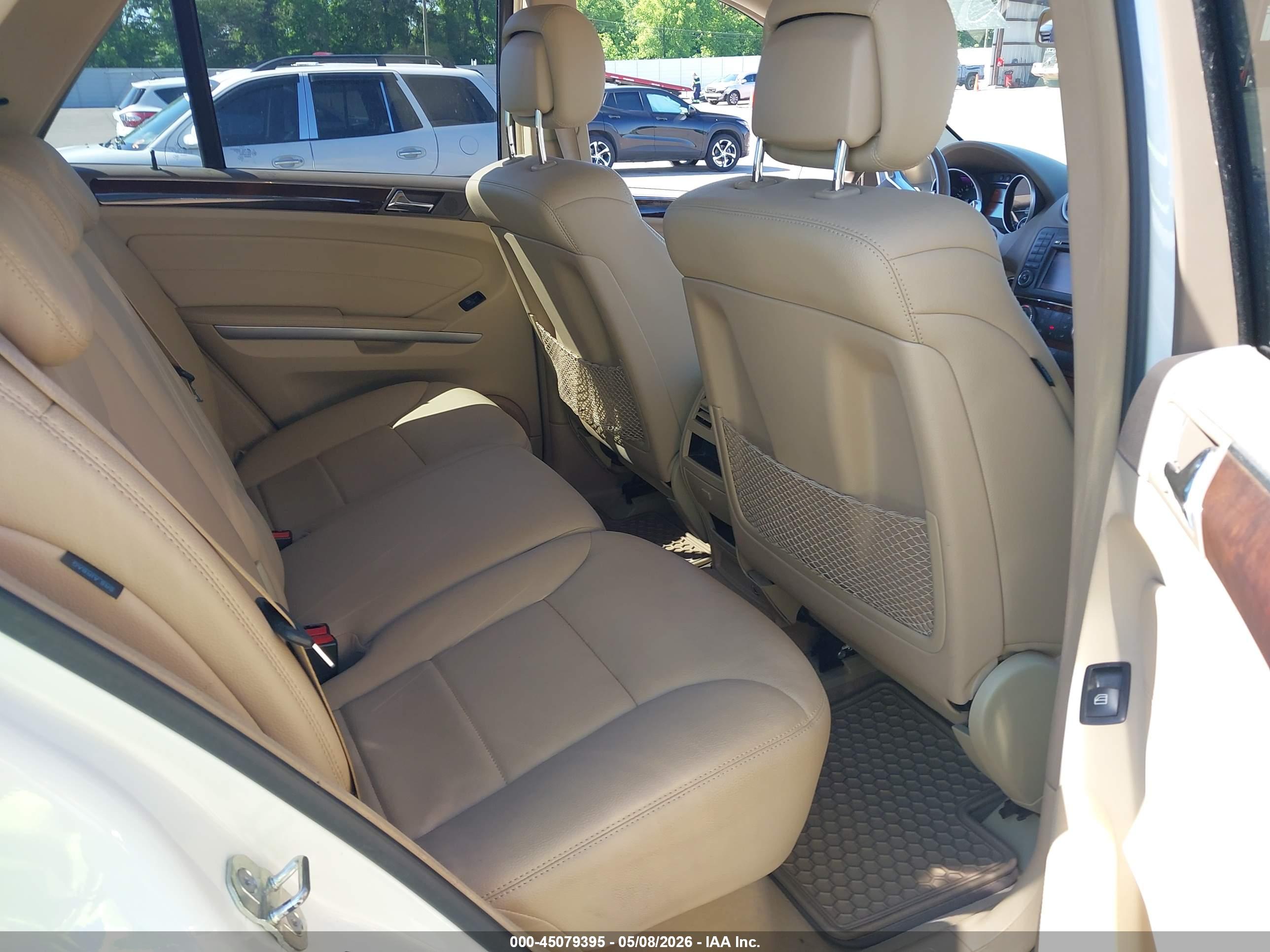 MERCEDES-BENZ ML image 8