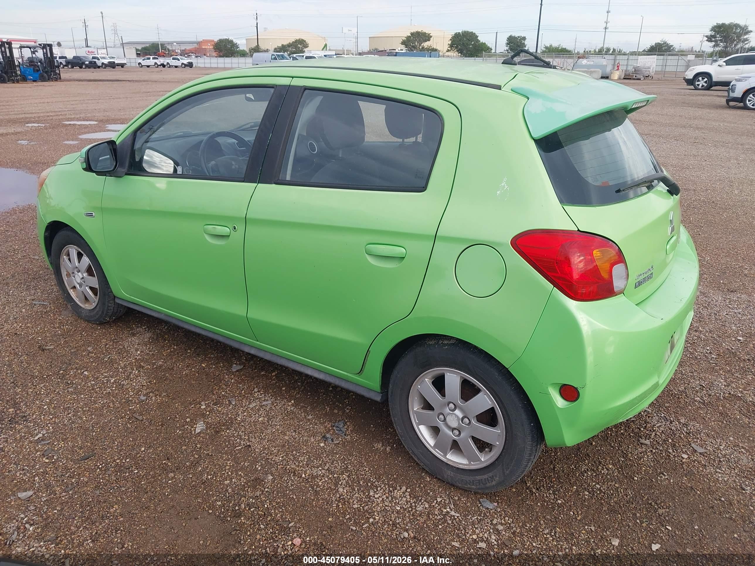 MITSUBISHI MIRAGE image 3