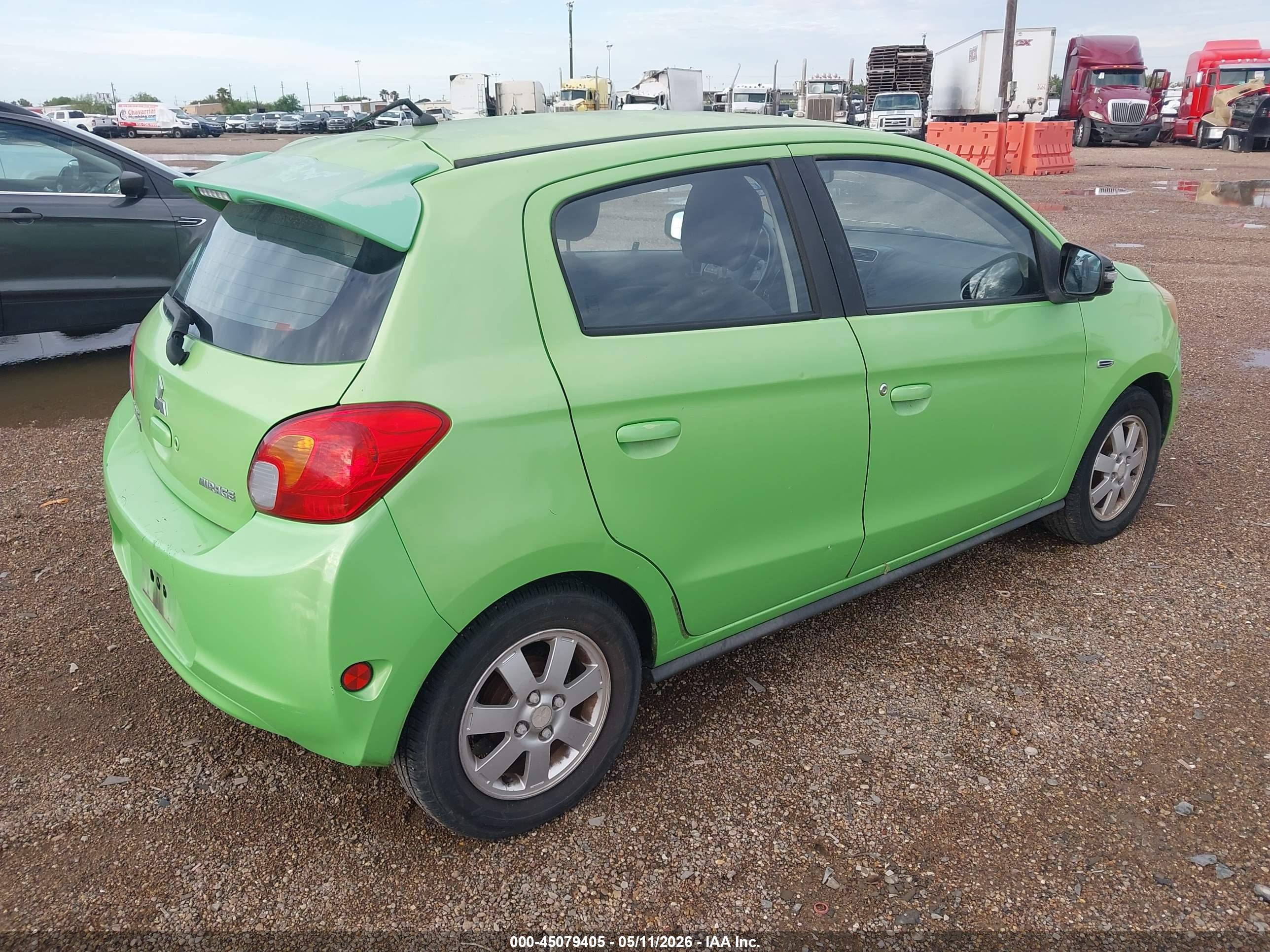 MITSUBISHI MIRAGE image 4