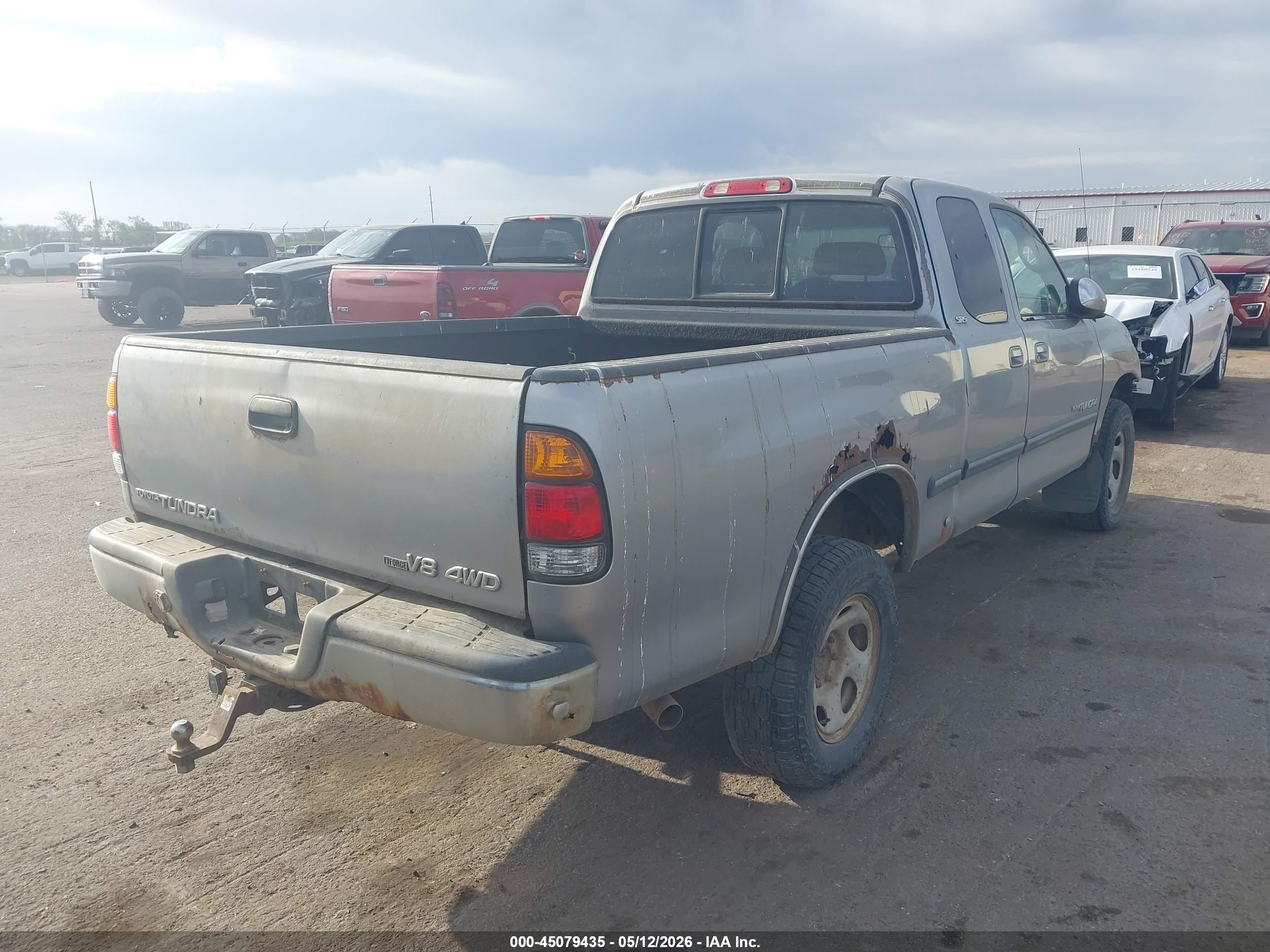 TOYOTA TUNDRA image 4