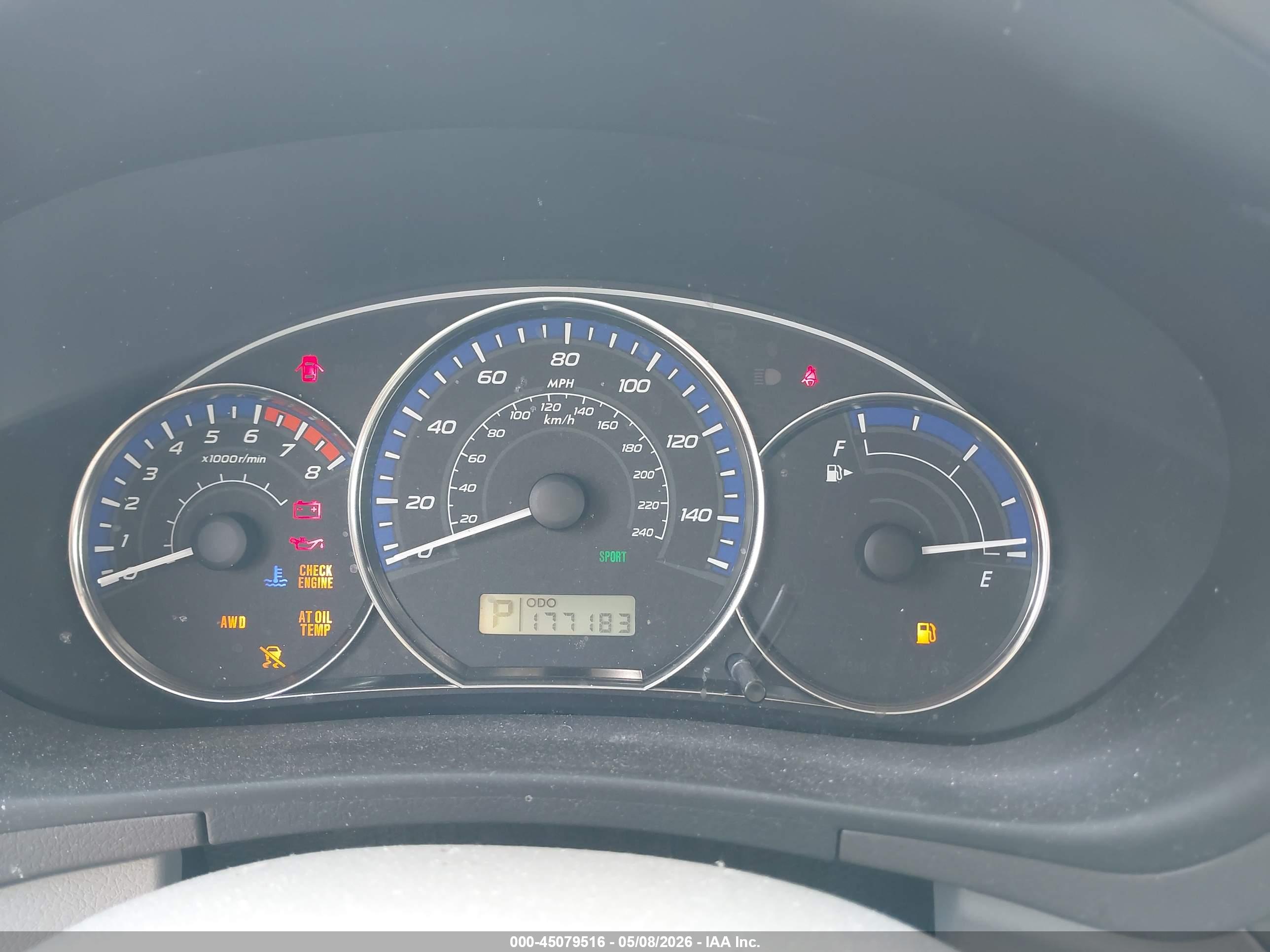 SUBARU FORESTER image 7