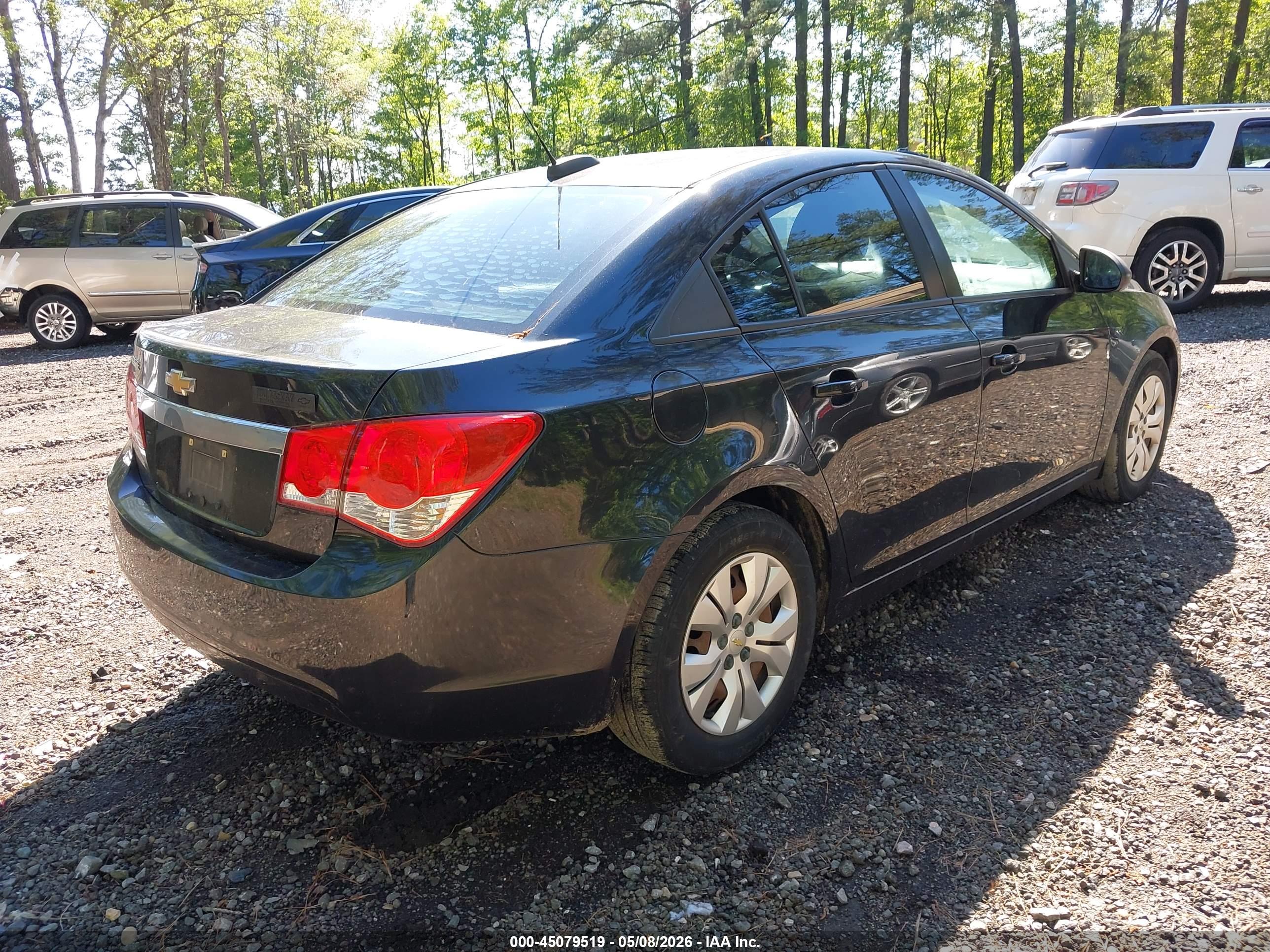 CHEVROLET CRUZE image 4