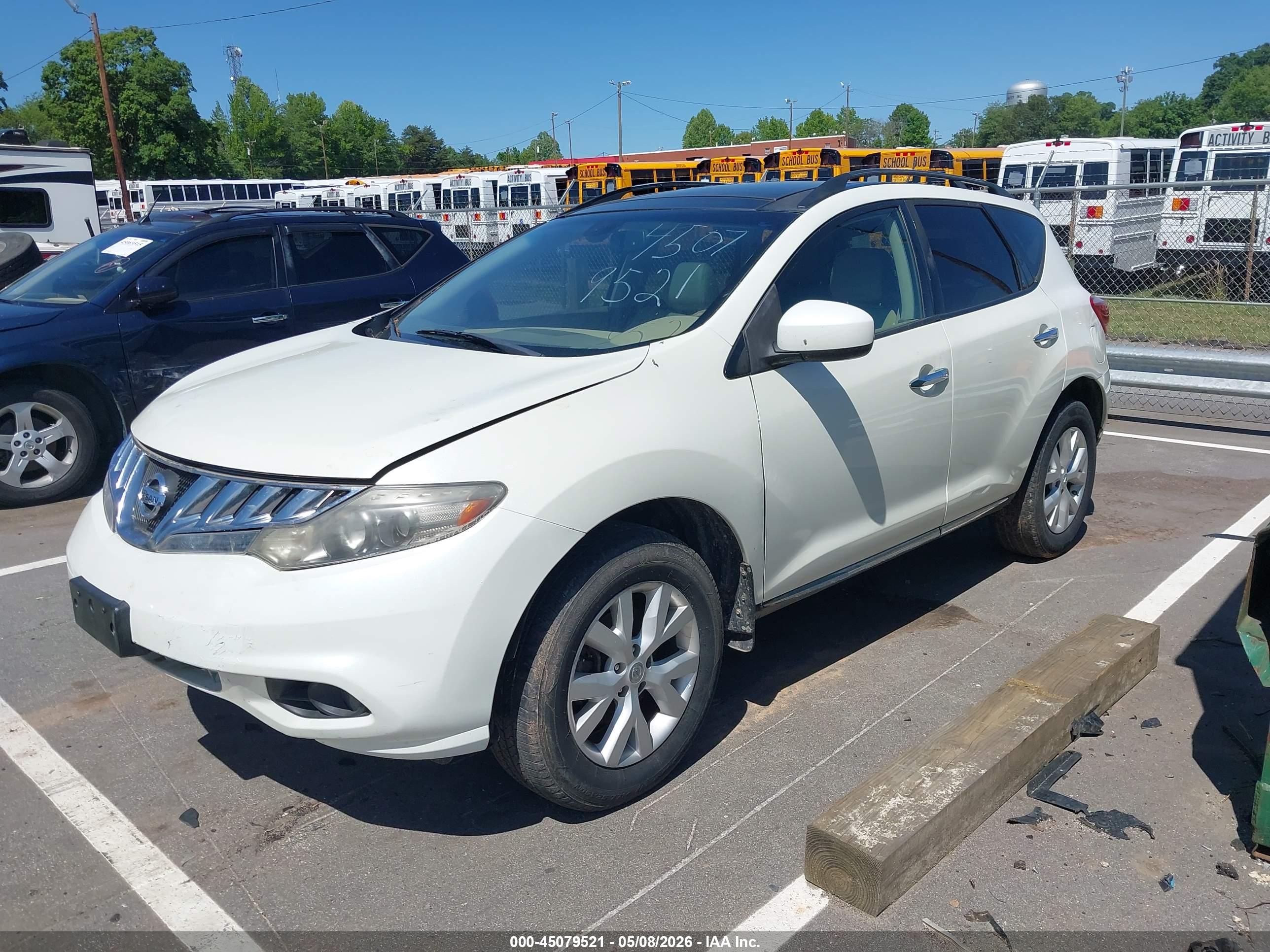 NISSAN MURANO image 2