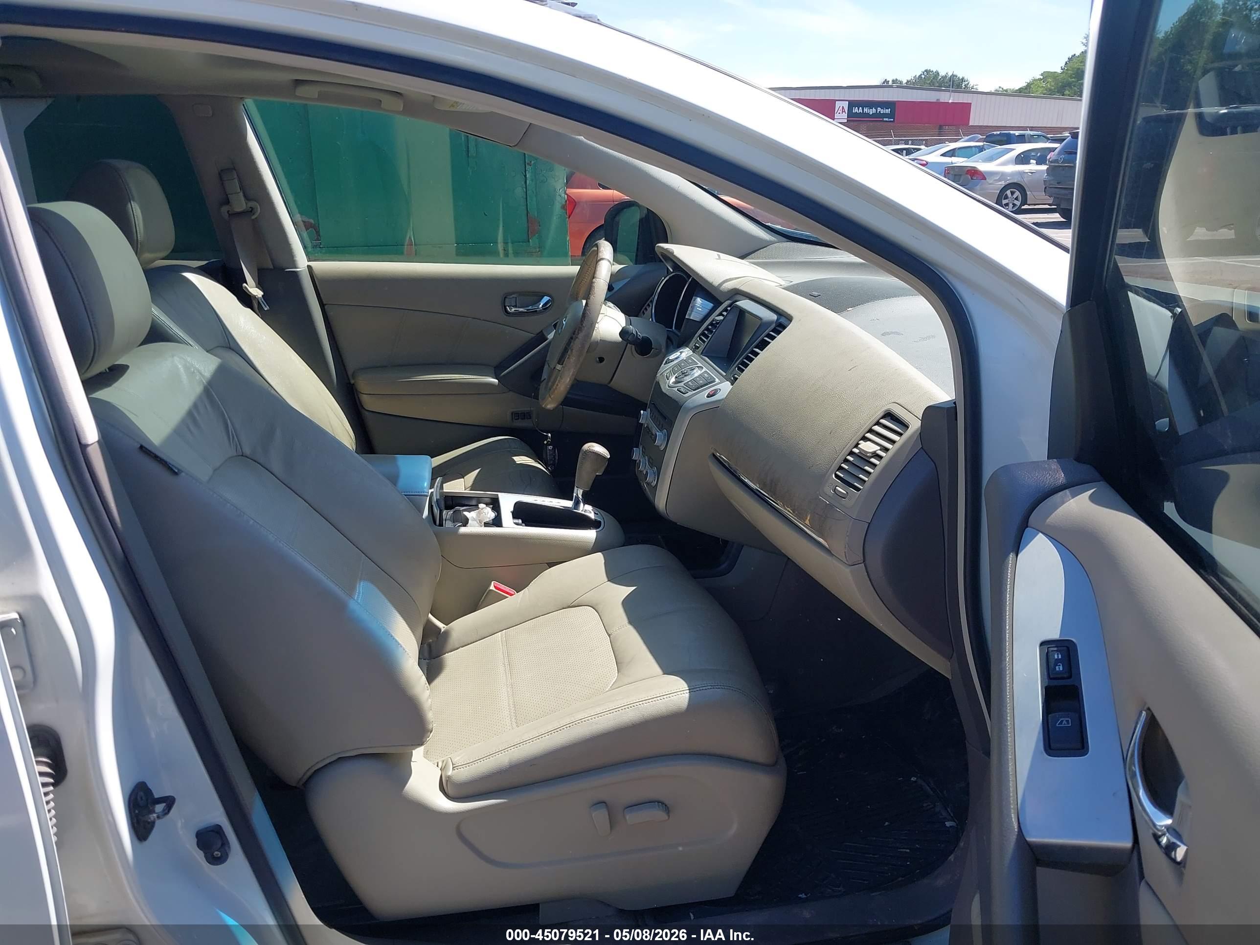 NISSAN MURANO image 5