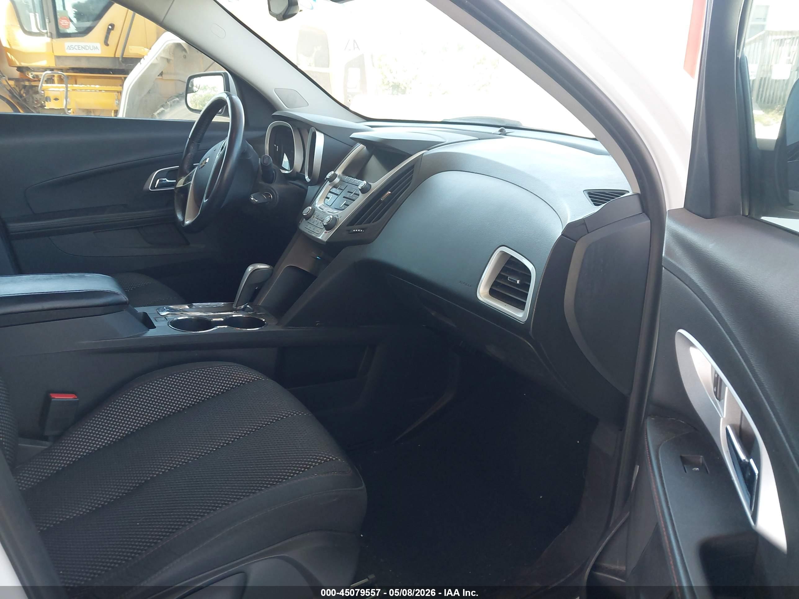 CHEVROLET EQUINOX image 5