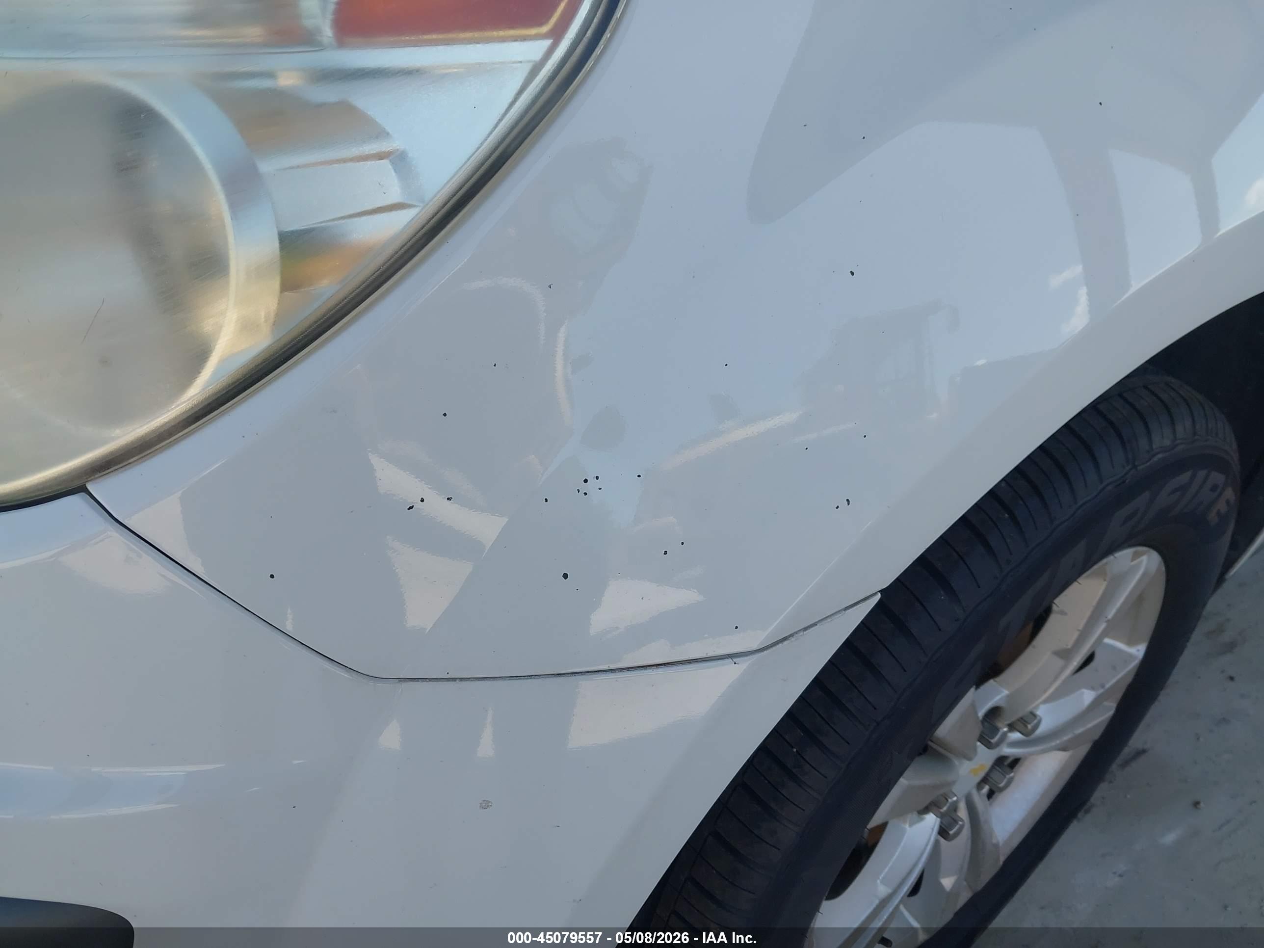 CHEVROLET EQUINOX image 6