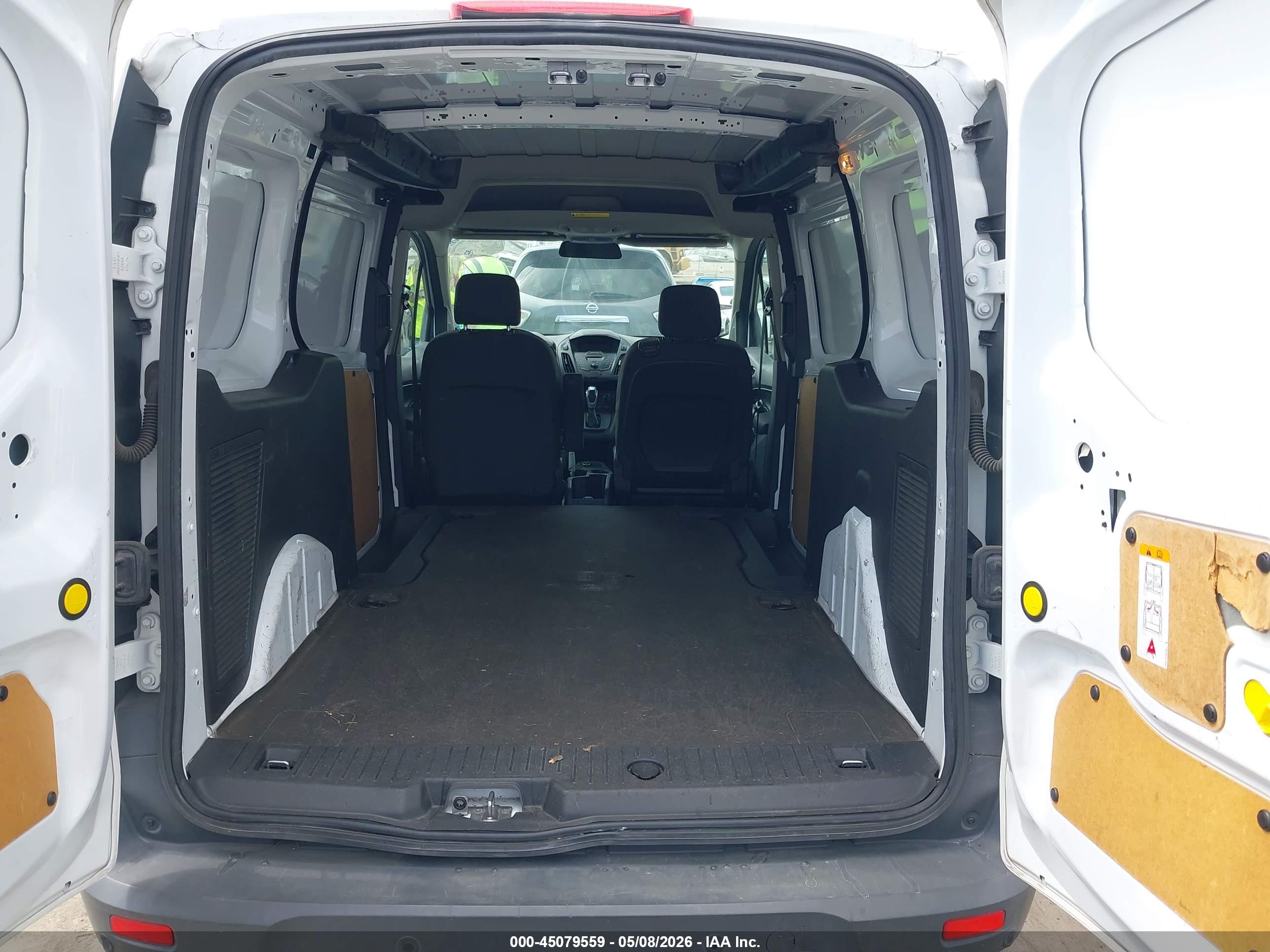 FORD TRANSIT image 8