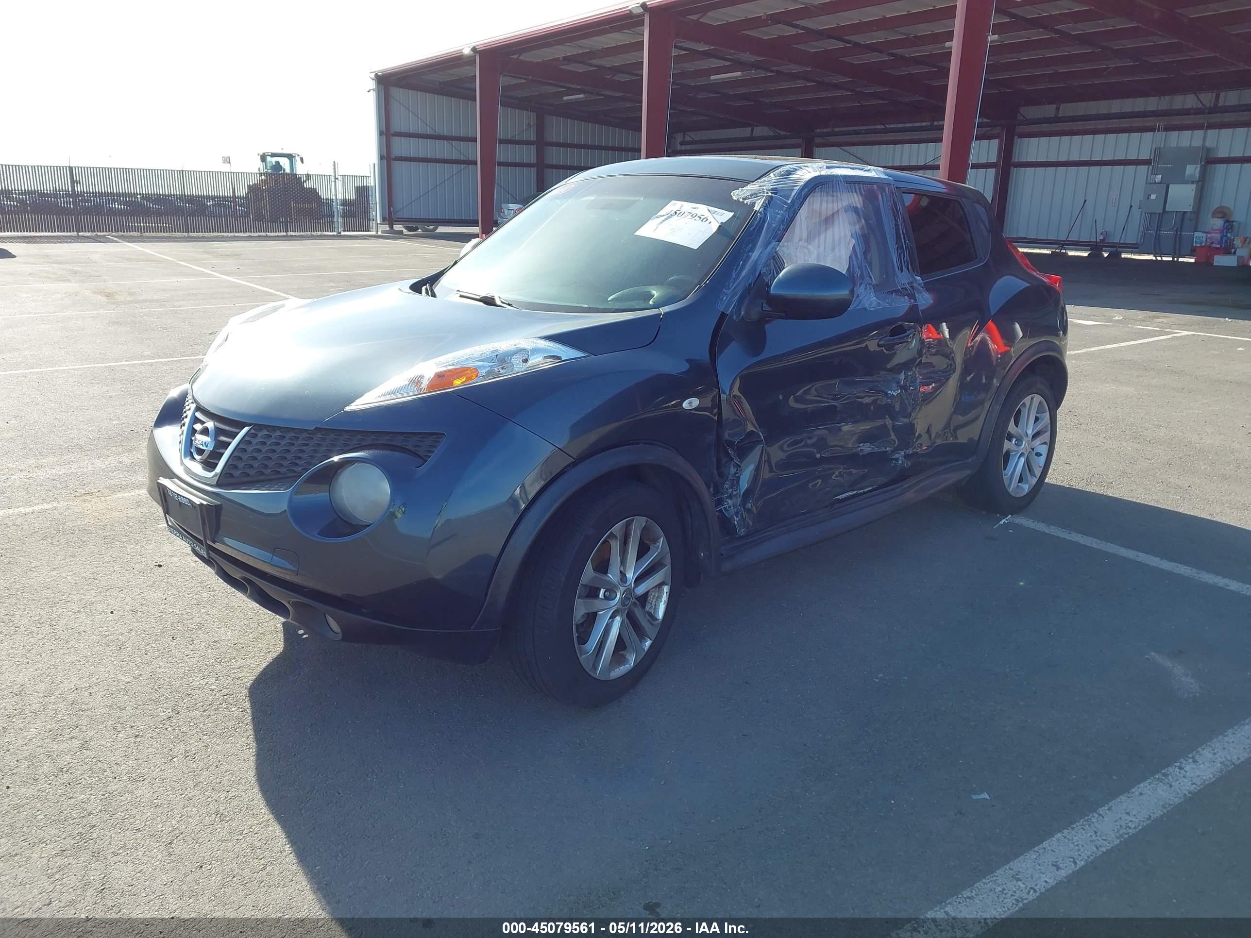 NISSAN JUKE image 2