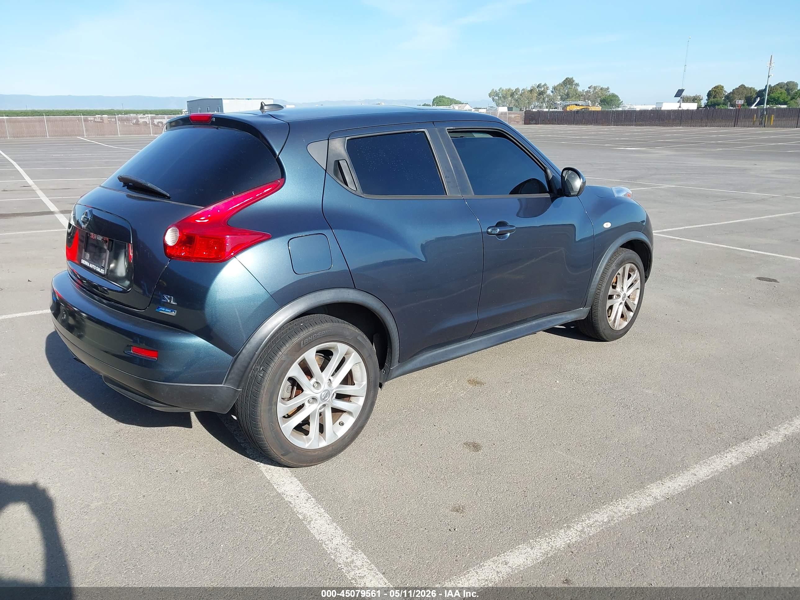 NISSAN JUKE image 4