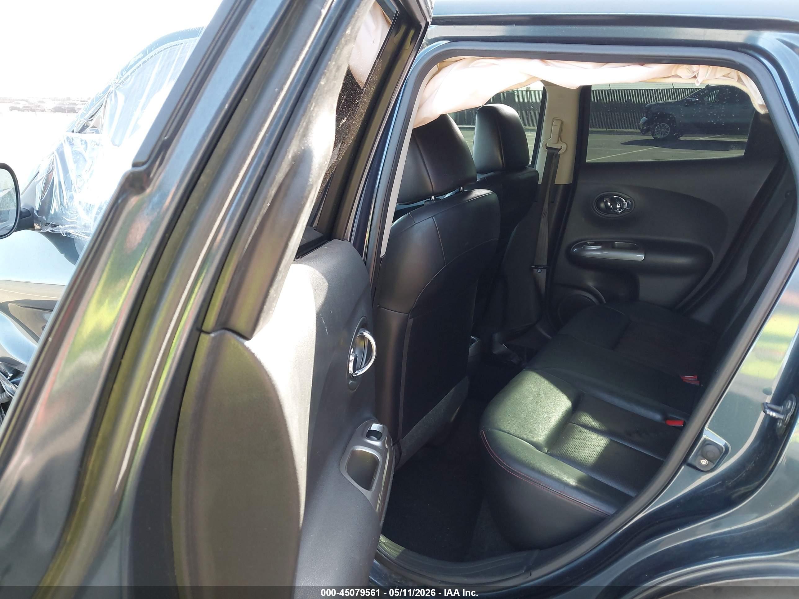 NISSAN JUKE image 8