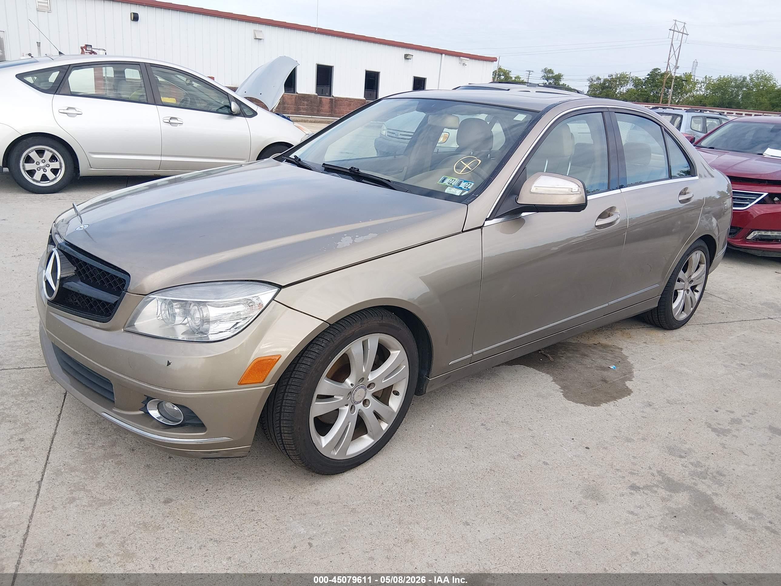 MERCEDES-BENZ C image 2