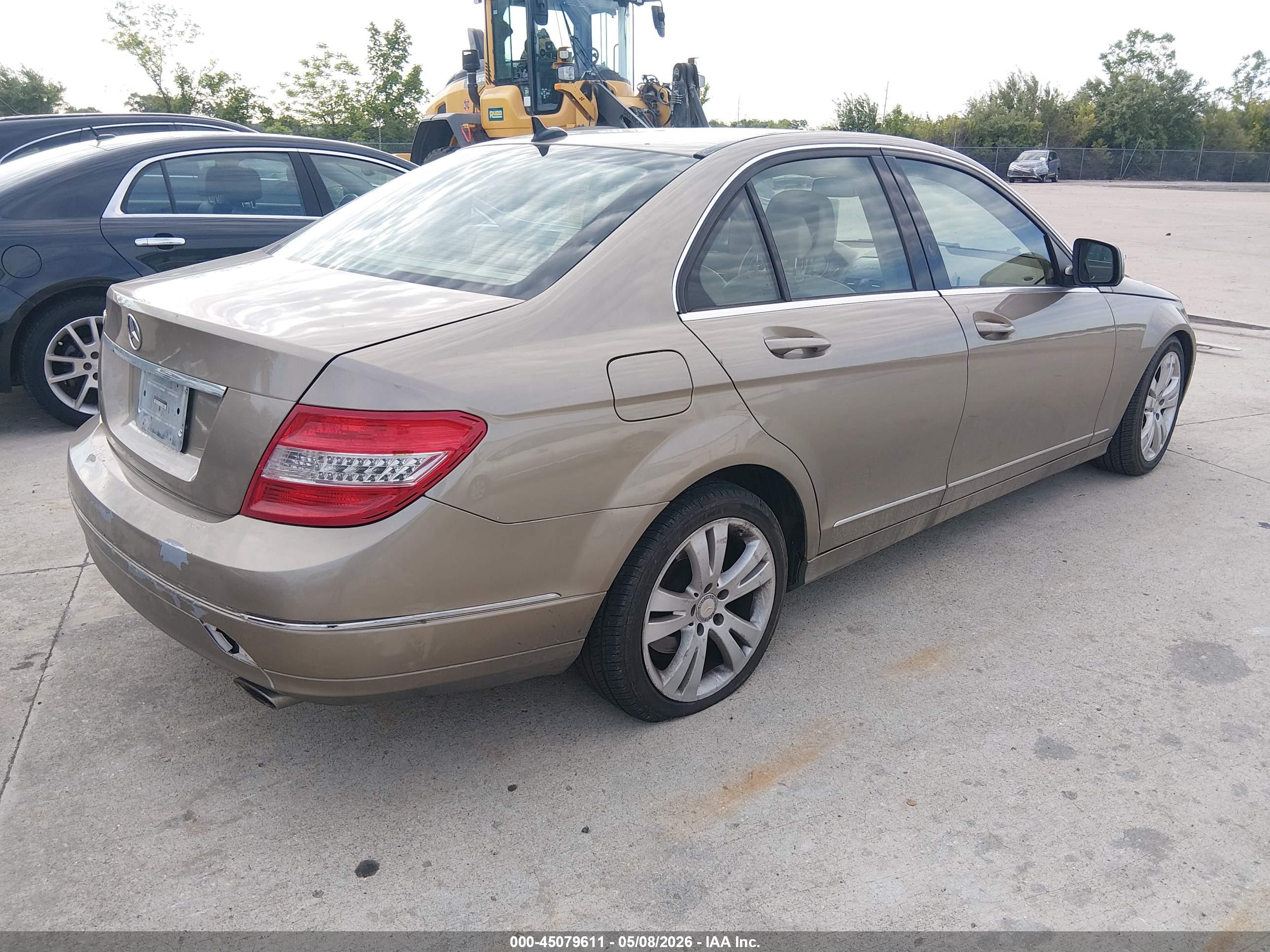 MERCEDES-BENZ C image 4